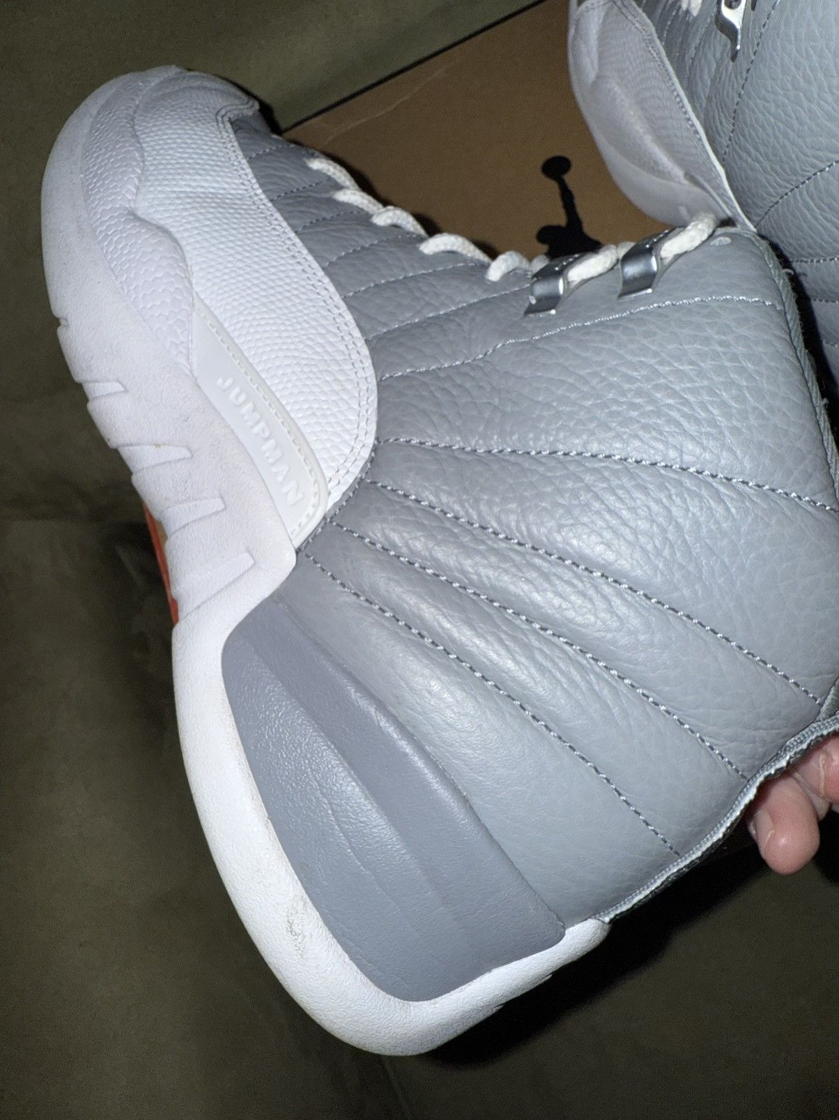 Jordan Brand Air Jordan 12 Stealth Retro cool grey OG Box size 10.5 EXC! Size US 10.5 / EU 43-44 - 10 Thumbnail