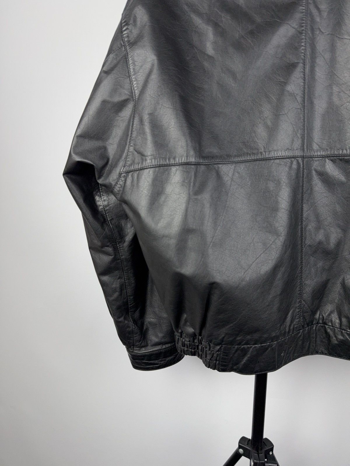 Vintage Vintage Leather Jacket Genuine Leahter bomber Moto Oldmoney Size US L / EU 52-54 / 3 - 9 Thumbnail