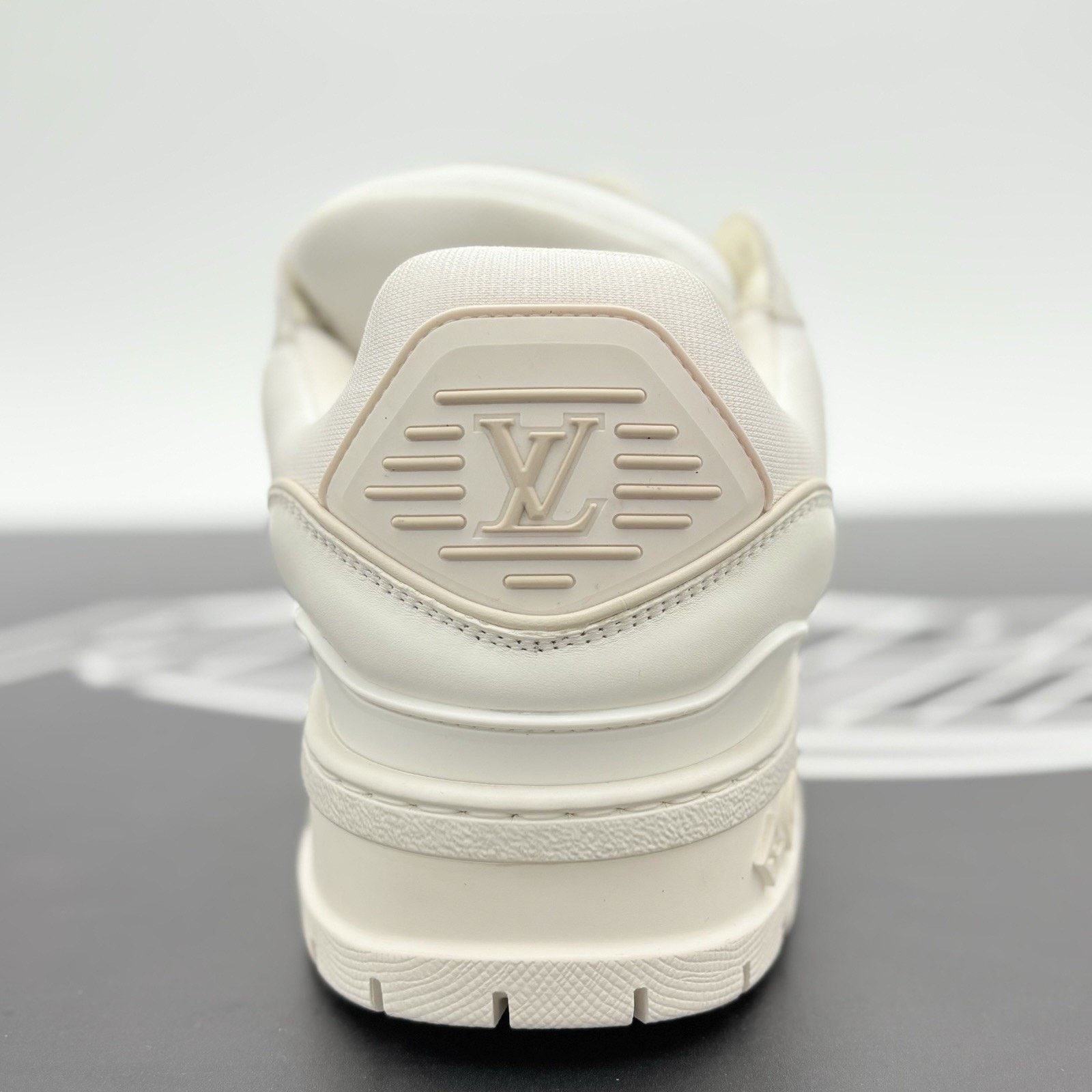 Louis Vuitton Louis Vuitton Maxi Trainer ' White ' | WORN ONCE! Size US 11.5 / EU 44-45 - 3 Thumbnail