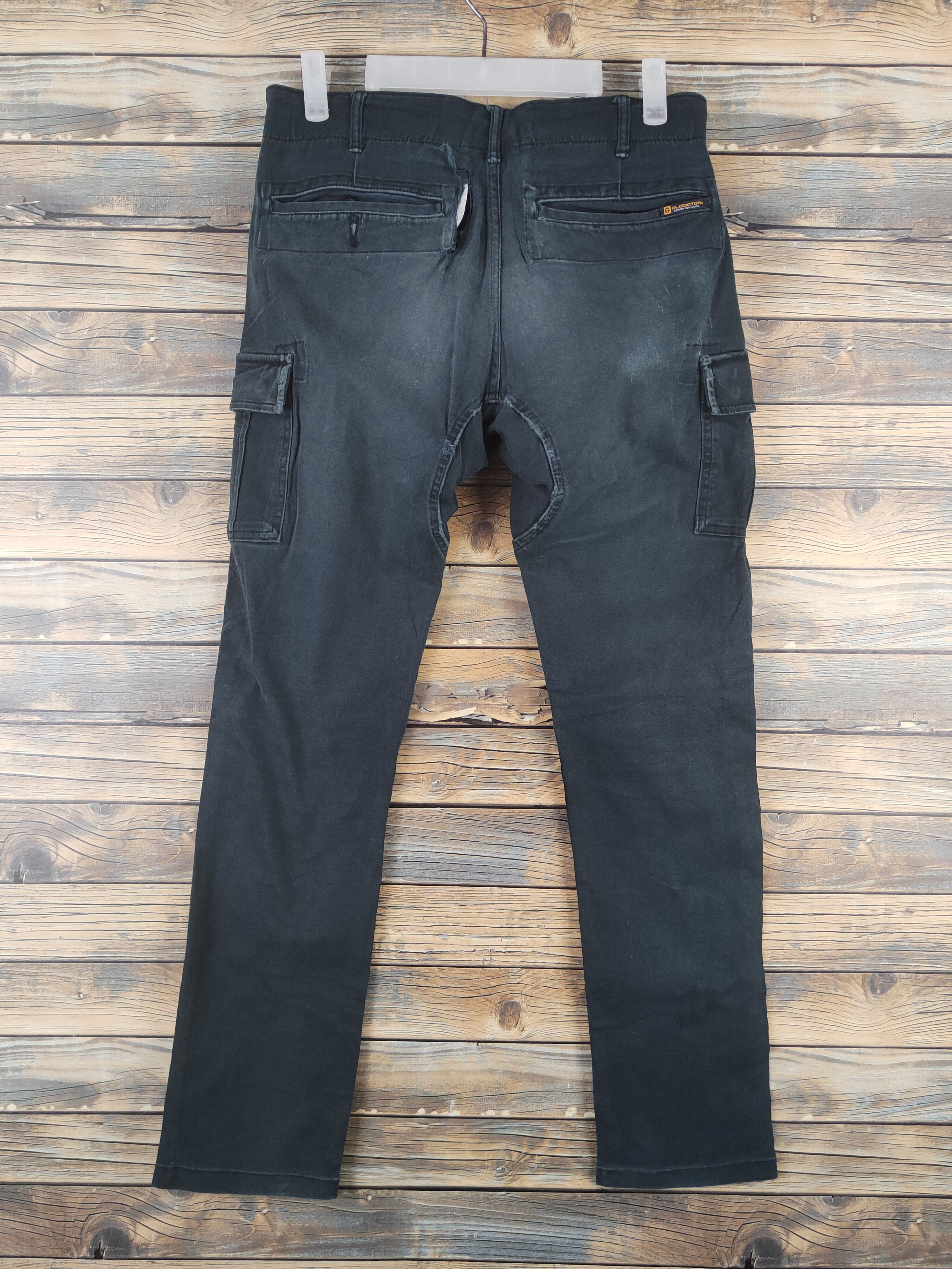Japanese Brand DL Gladiator Black Faded Multipocket Cargo Pants #46-261T Size US 30 / EU 46 - 7 Thumbnail