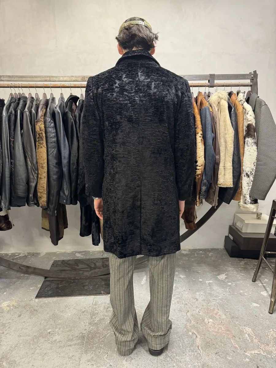 Dolce & Gabbana × Vintage AW1998 Dolce & Gabbana Fur Effect Relief Black Long Jacket Size US M / EU 48-50 / 2 - 4 Thumbnail