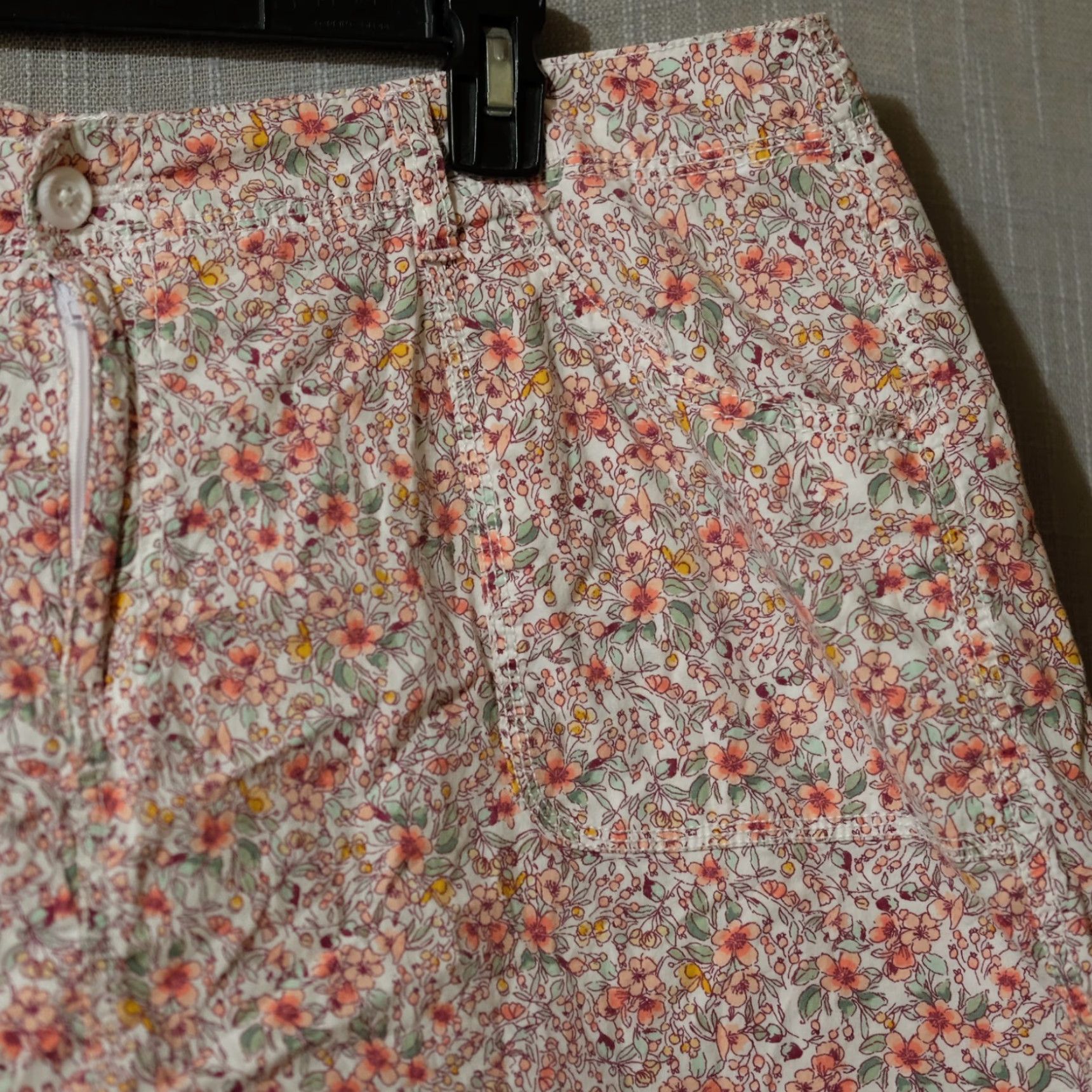 Vintage St. Johns Bay Floral Skort Womens 16W Pink/White/Green/Dark Red Mini Short Pockets Stretch Casual 16W Womens Skort Size 38" / US 16 / IT 52 - 3 Thumbnail