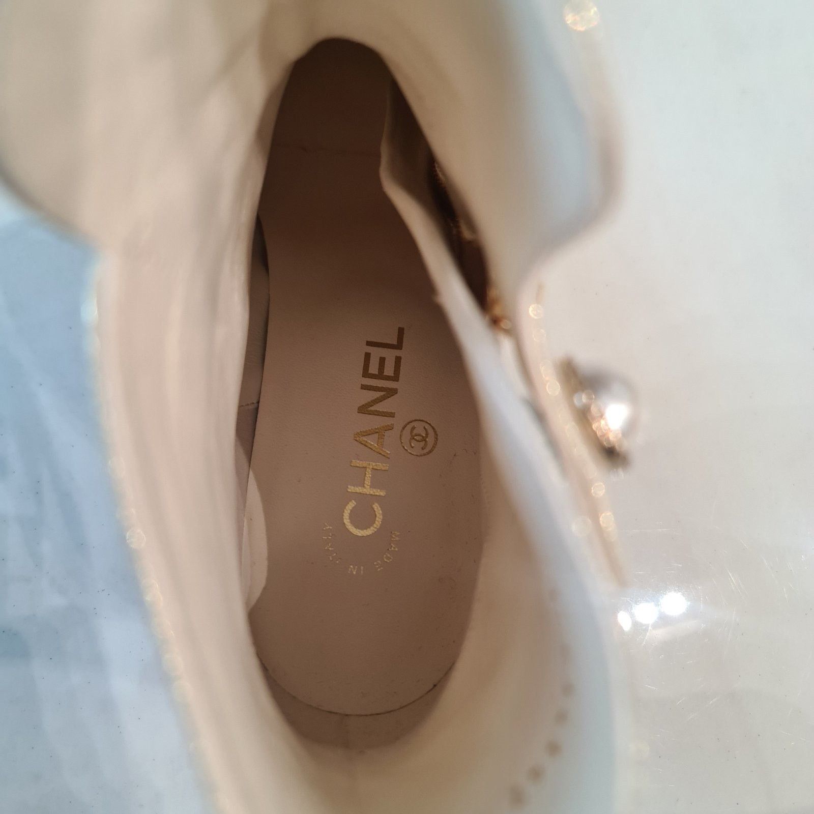Chanel NWB Chanel Rare Cream, Black Gold PearlAnkle Boots Sz.40 Size US 9 / IT 39 - 9 Thumbnail