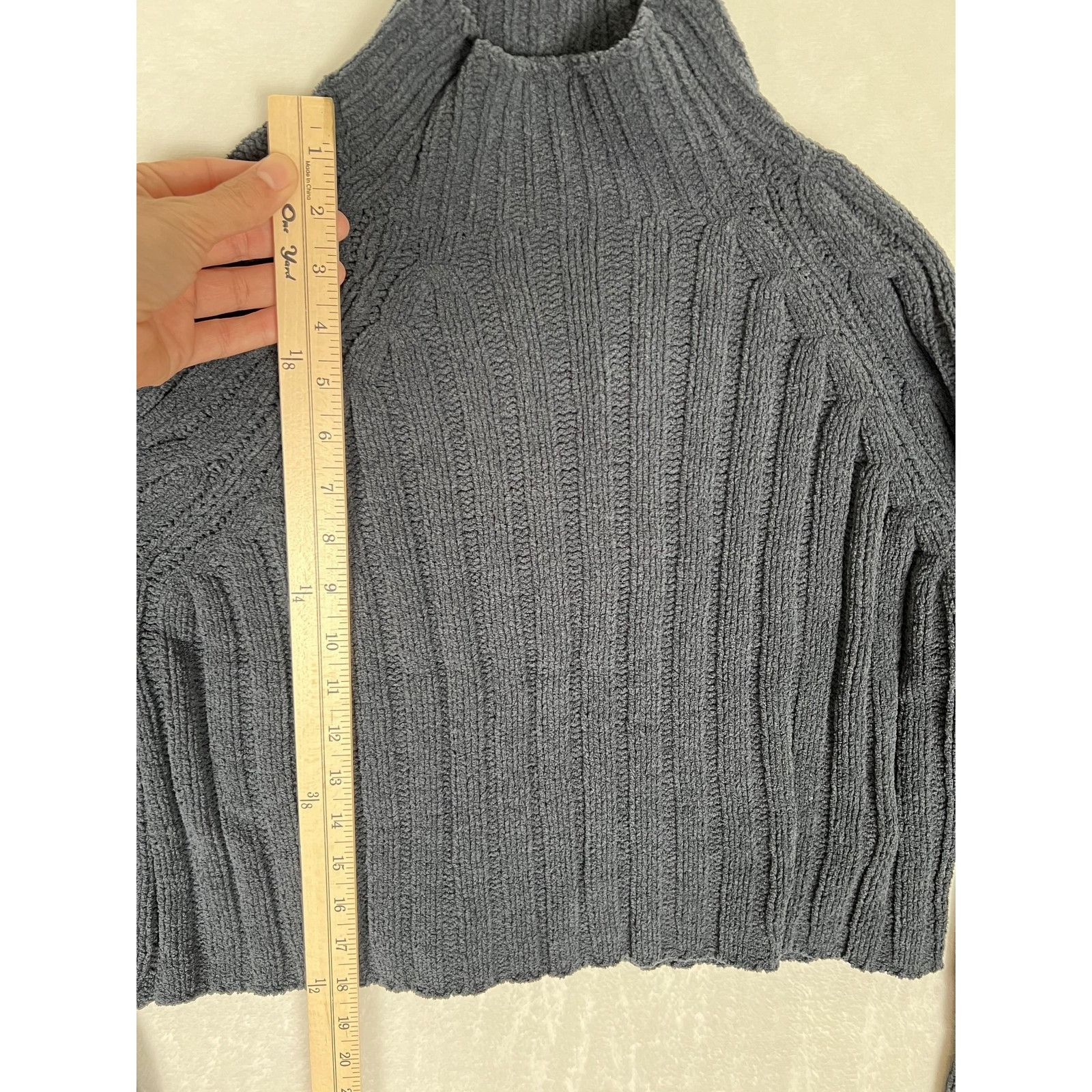American Eagle Outfitters American Eagle Sweater Womens Small Black Ribbed Mock Neck C Size S / US 4 / IT 40 - 2 Thumbnail