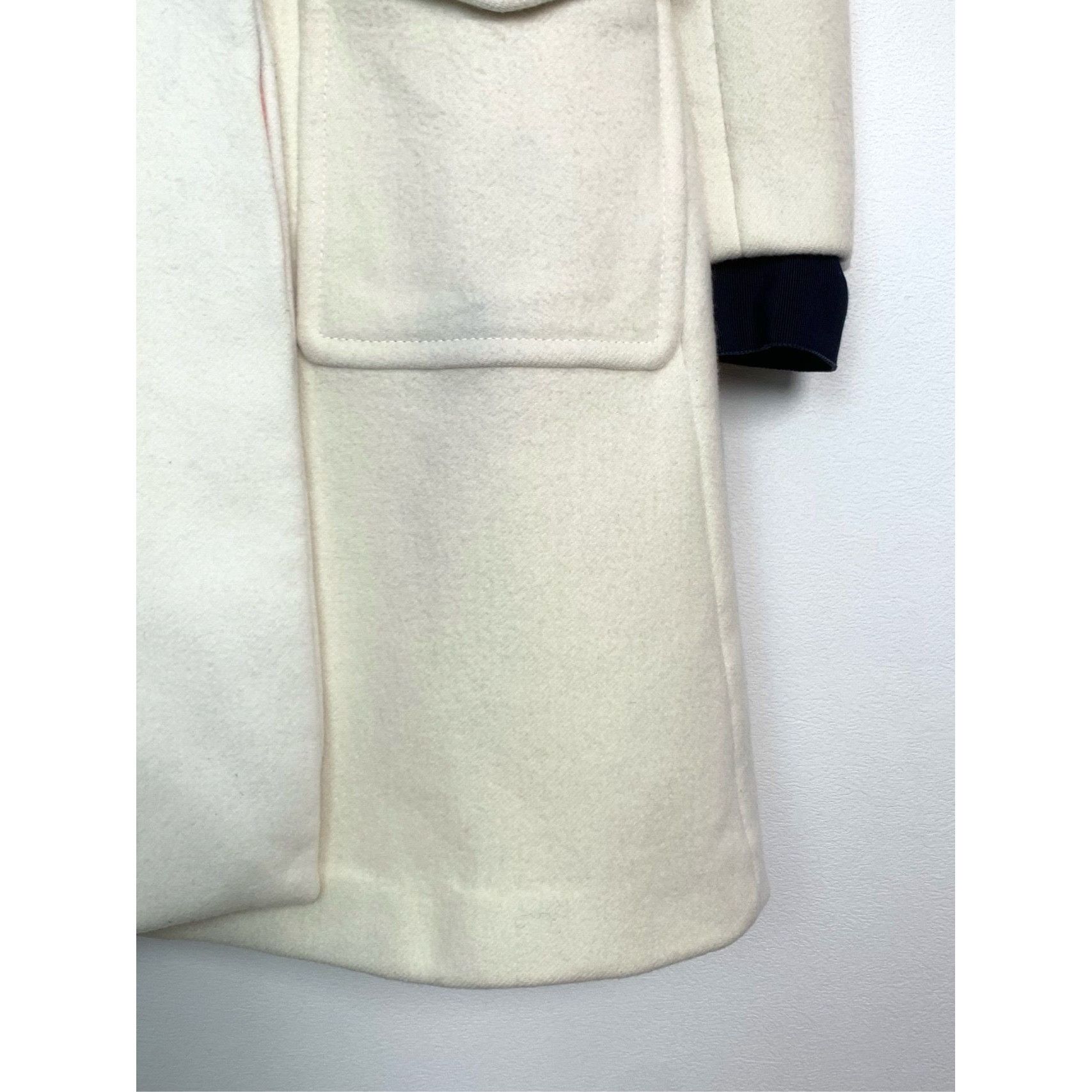 Gucci Gucci Womens Wool Coat With Signature Web Stripe & Gold Butt Size XS / US 0-2 / IT 36-38 - 4 Thumbnail