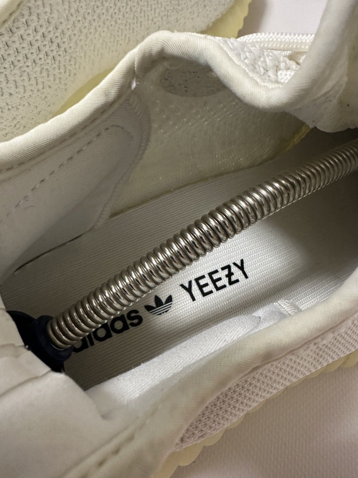 Adidas × Kanye West × Yeezy Adidas Yeezy Boost 350 V2 Cream White Size US 9 / EU 42 - 6 Thumbnail