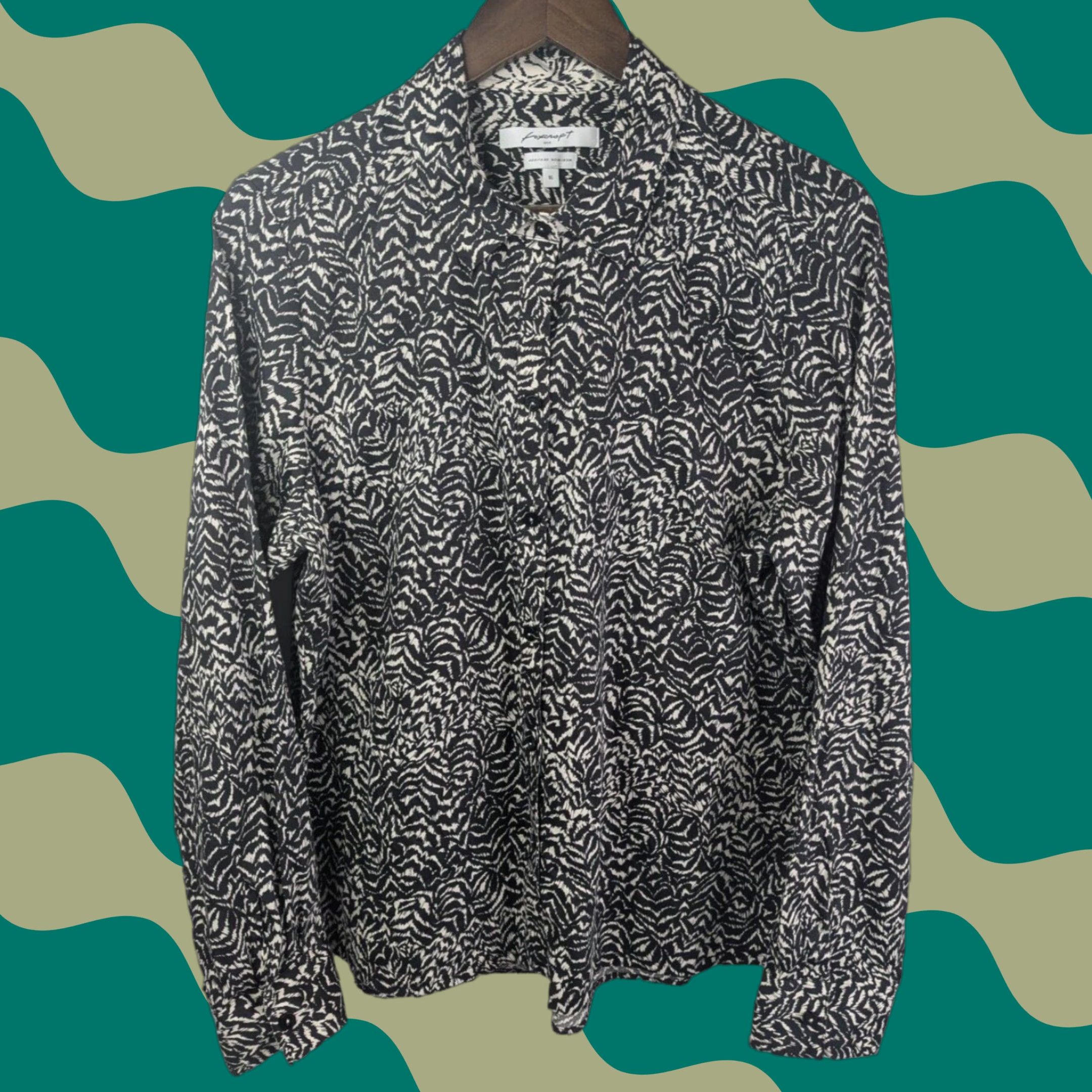 Vintage Foxcroft Button-Up Shirt Black Swirl Abstract Long Sleeve Non-Iron 16 Women Size XXL / US 16-18 / IT 52-54 - 1 Thumbnail