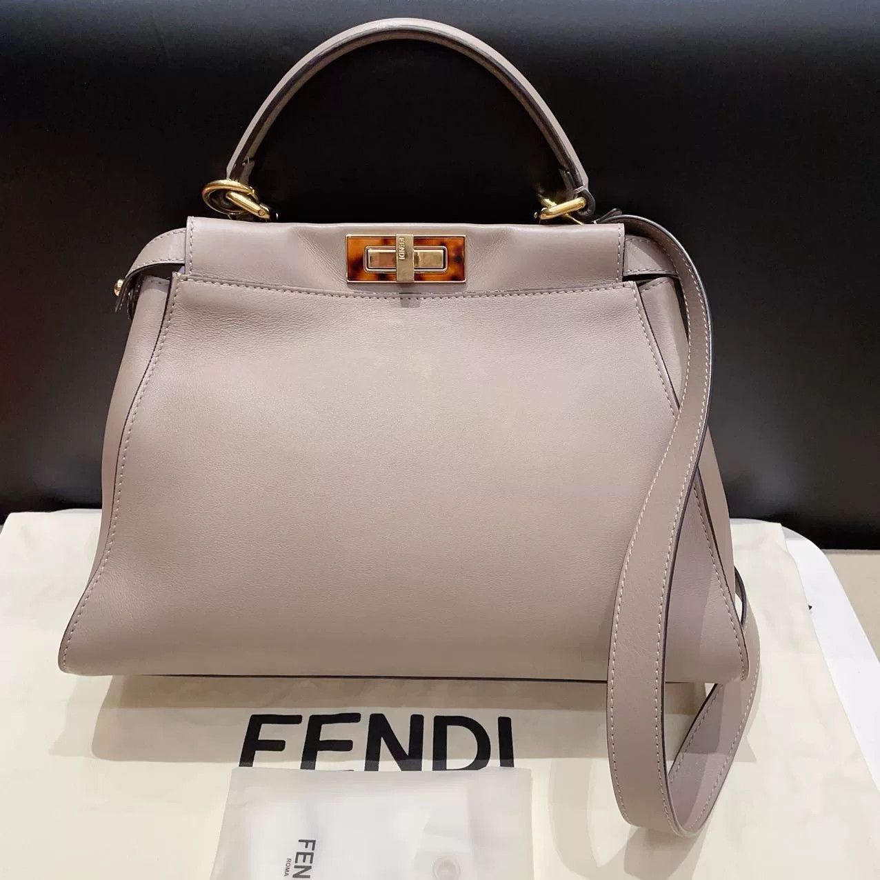 Fendi Pre-loved Bag Very good condition Size ONE SIZE - 1 Thumbnail
