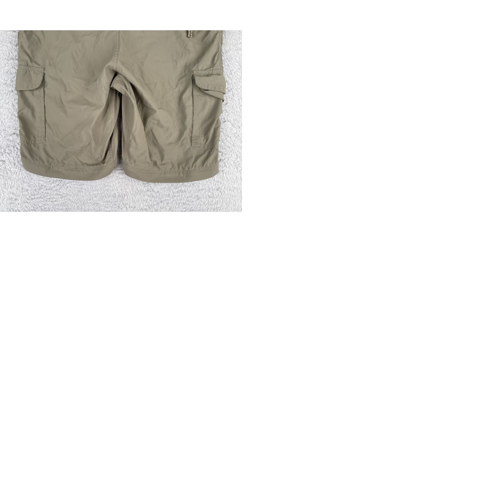 The North Face The North Face Womens Shorts Cargo Beige 32x10 100% Nylon Inseam 10 in Size 8 Pocket Logo Size 30" / US 8 / IT 44 - 10 Thumbnail