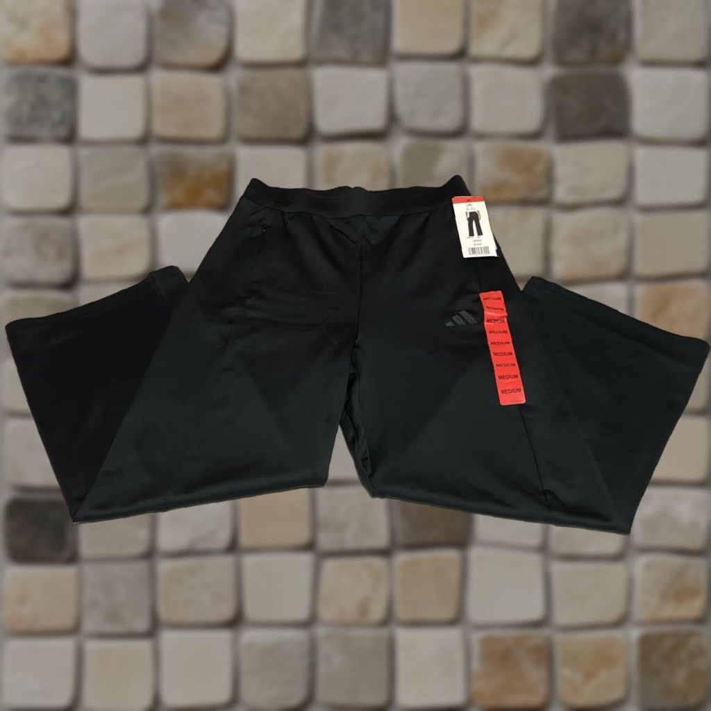 Adidas Adidas Women's Wide Leg Active Wear Pant Black M NWT Pants Regular Waist 29 Inseam 26 In Polyester Spandex Size 32" / US 10 / IT 46 - 1 Thumbnail