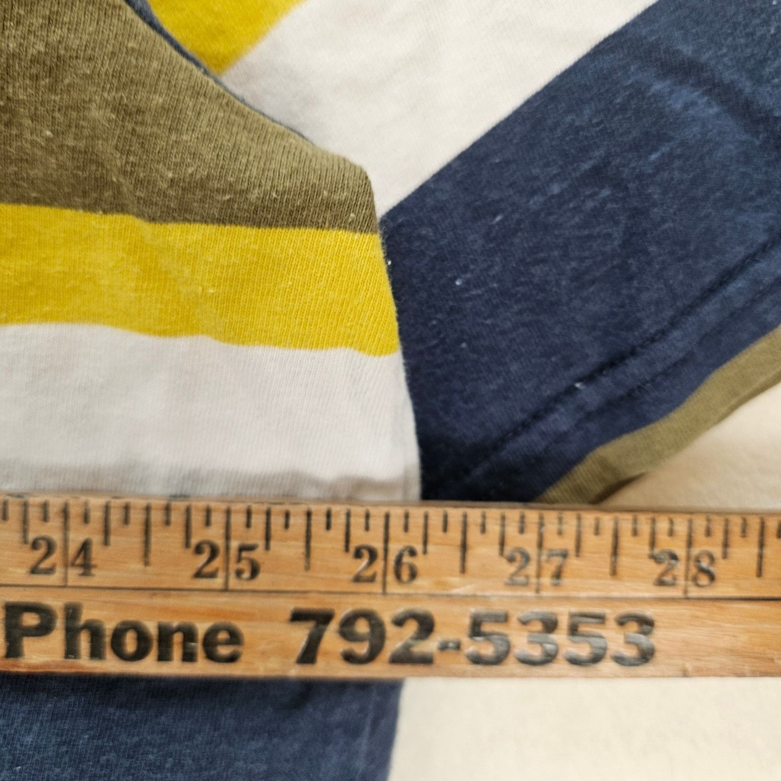 Levi's LEVI'S WORK TO BE DONE MEN'S XXL THICK TSHIRT Size US XXL / EU 58 / 5 - 7 Thumbnail