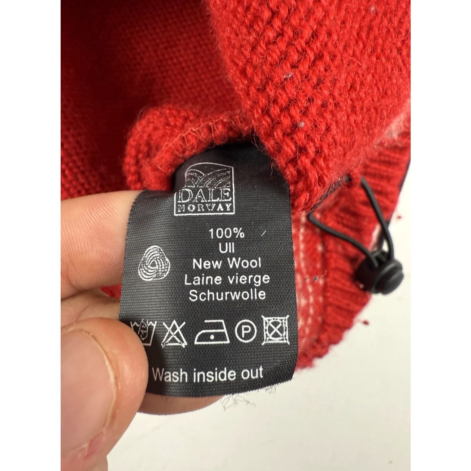 Dale Of Norway Dale of Norway Red Fair Isle 1/4 Zip Wool Knit Sweater Size S Men Size US S / EU 44-46 / 1 - 6 Thumbnail