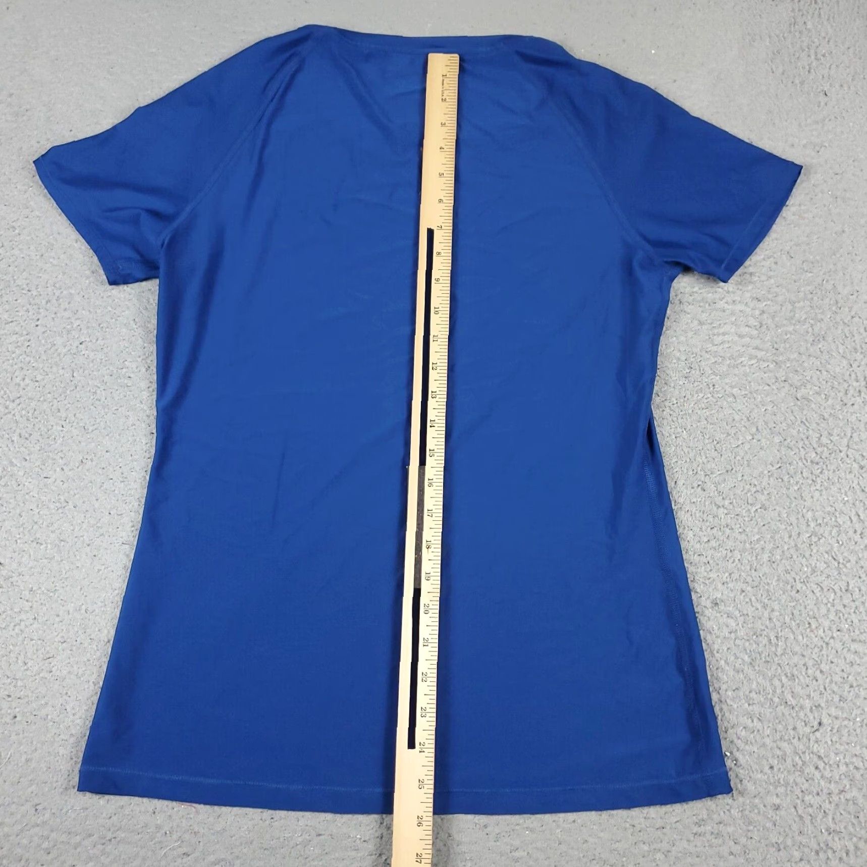 Under Armour Under Armour T Shirt Womens Medium Blue Short Sleeve Logo Casual Outdoor All Seasons Regular Fit Size M / US 6-8 / IT 42-44 - 4 Thumbnail