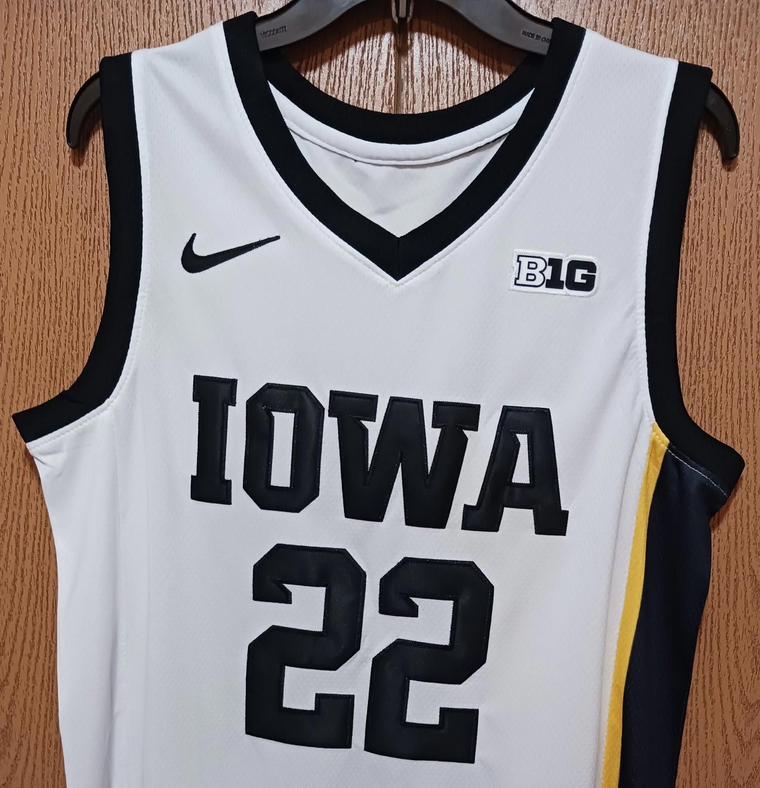 Nike Caitlin Clark (Nike)-(Iowa)-(Hawkeyes)-(White)-(New)-(S)-$65 Size ONE SIZE - 3 Thumbnail