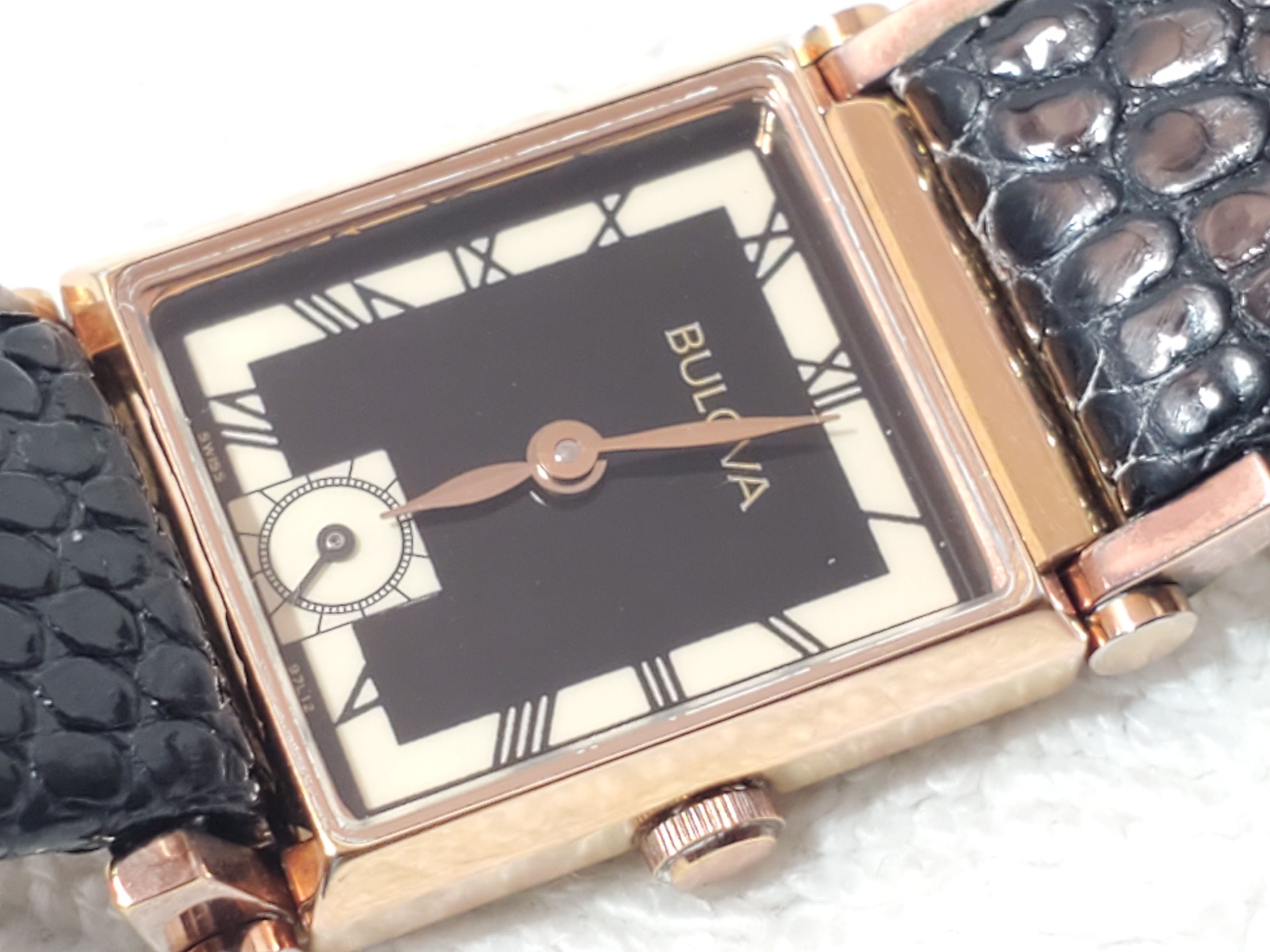 Bulova Vintage Bulova Womens Tank Watch 15 Jewels Roman Numerals Size ONE SIZE - 3 Thumbnail