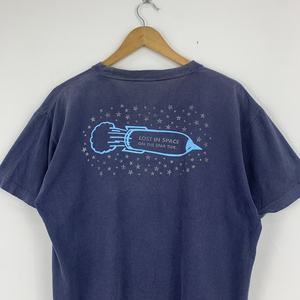 Japanese Brand × Vintage Vintage Japanese Brand Ambitious Lost In Space T-Shirt Size US L / EU 52-54 / 3 - 5 Thumbnail
