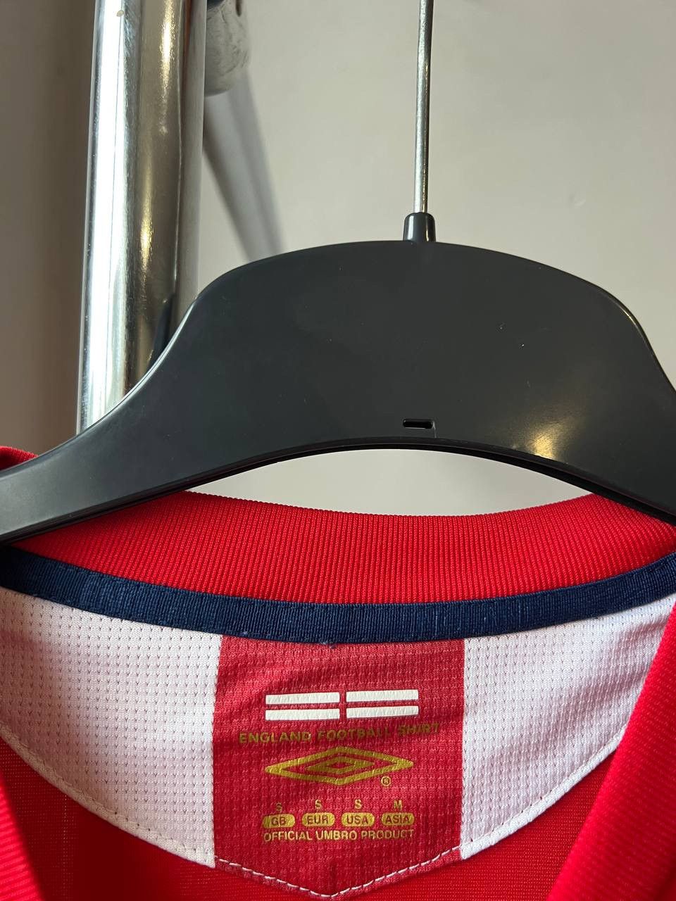 Umbro 2006/08 ENGLAND TEAM #4 GERRARD SOCCER JERSEY SHIRT SIZE S Size US S / EU 44-46 / 1 - 8 Thumbnail