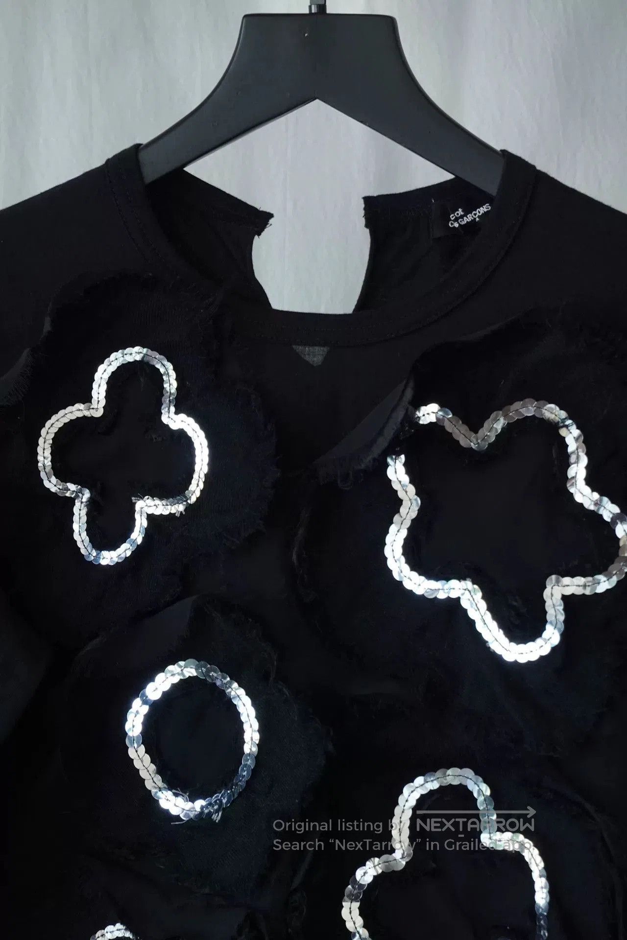 CDG by Comme des Garcons Black Floral Detail Three-Quarter Sleeve Top. Size S / US 4 / IT 40 - 6 Thumbnail