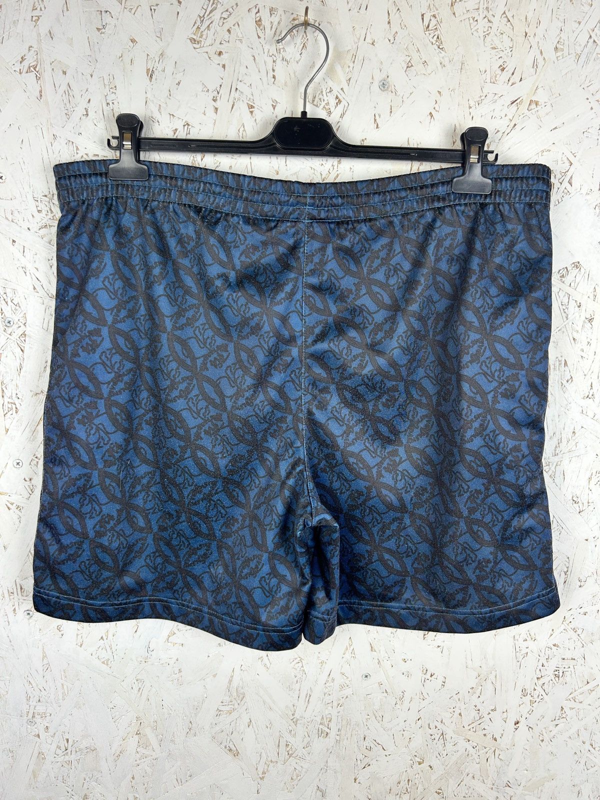 Umbro 90s Umbro Ajax Amsterdam 1994/95 Soccer Fanwear Shorts Size US 36 / EU 52 - 5 Thumbnail
