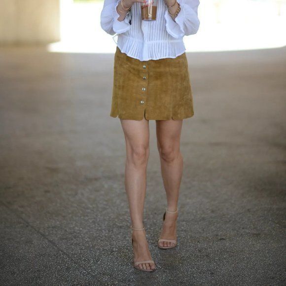 Isabel Marant Etoile Isabel Marant Suede Scalloped A Line Mini Skirt Size 34" / US 12 / IT 48 - 10 Thumbnail