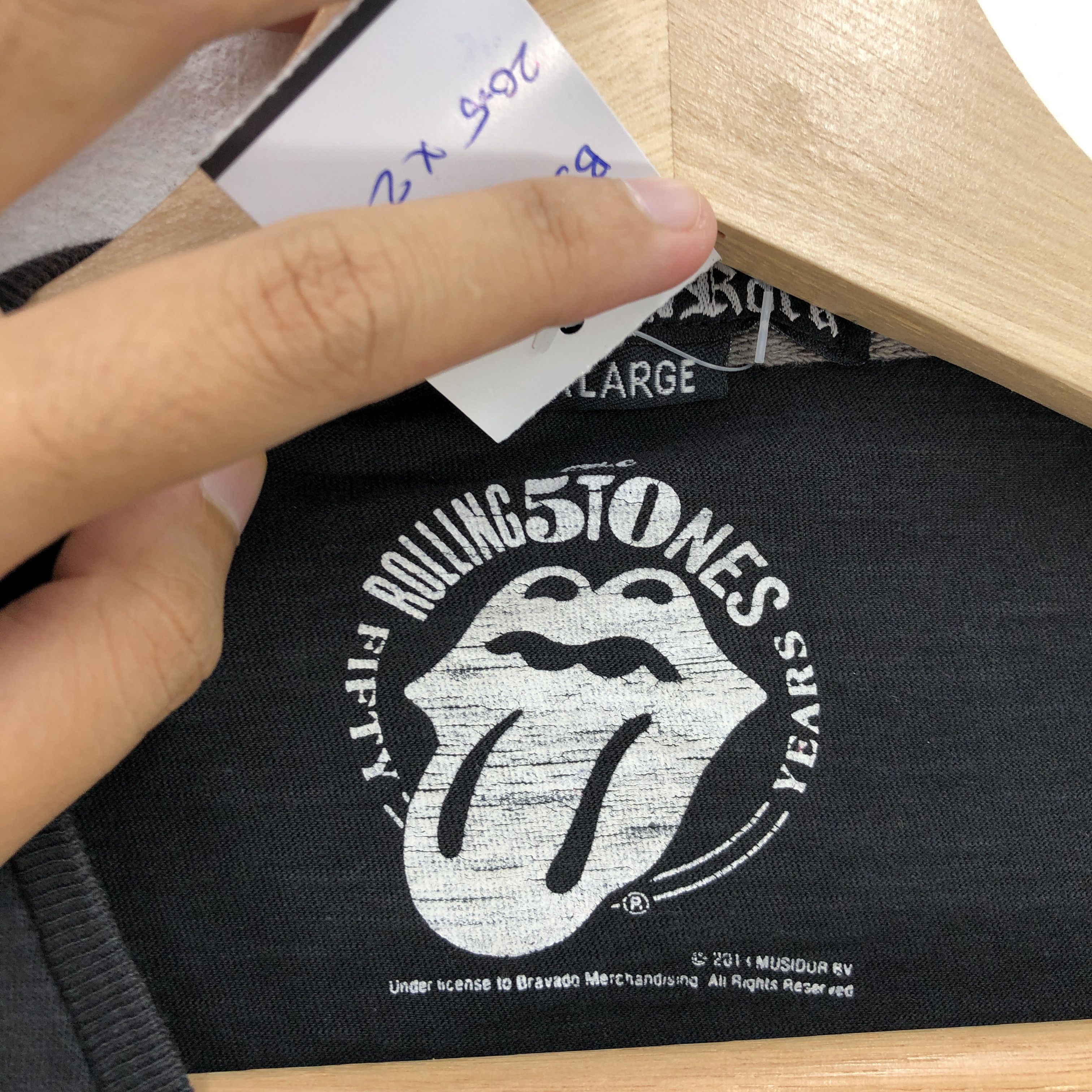 Band Tees × Vintage Vintage Y2k Rolling Stone T Shirt Rock Band Tour Tees Size US M / EU 48-50 / 2 - 5 Thumbnail