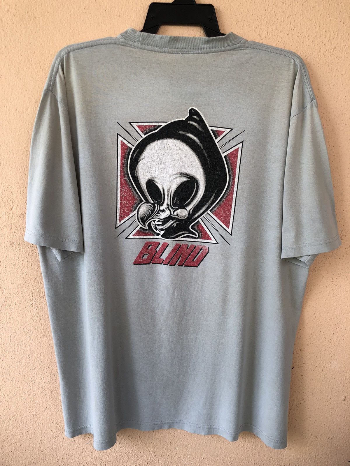Other Vintage BLIND Reaper Skateboard Distressed Tee Size US XL / EU 56 / 4 - 3 Thumbnail