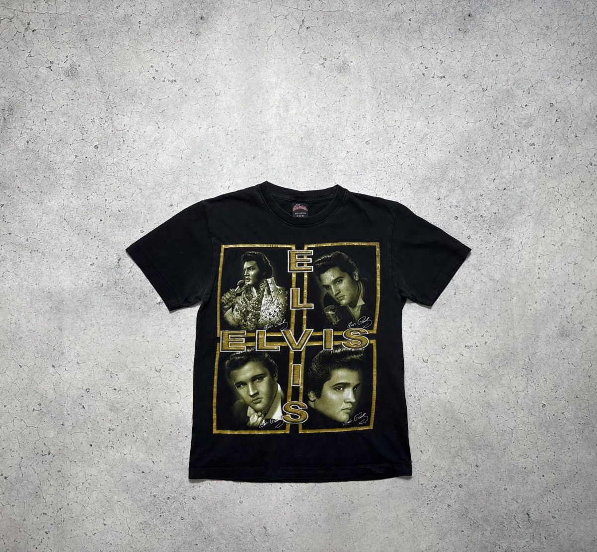 Band Tees Elvis Presley Vintage 90’s Rock T-Shirt Big Logo Size US S / EU 44-46 / 1 - 1 Thumbnail