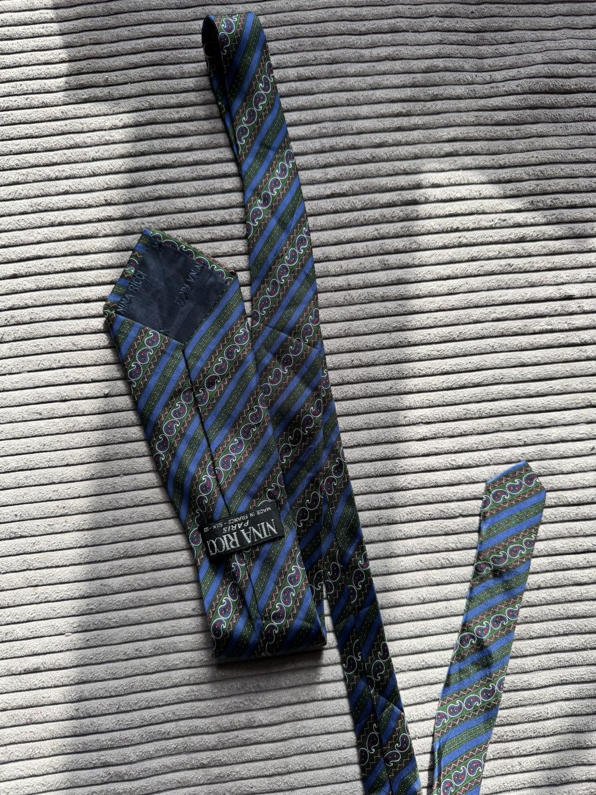 Other Nina Ricci Paisley Cravatte Silk Tie Casual Deaigner Size ONE SIZE - 4 Thumbnail