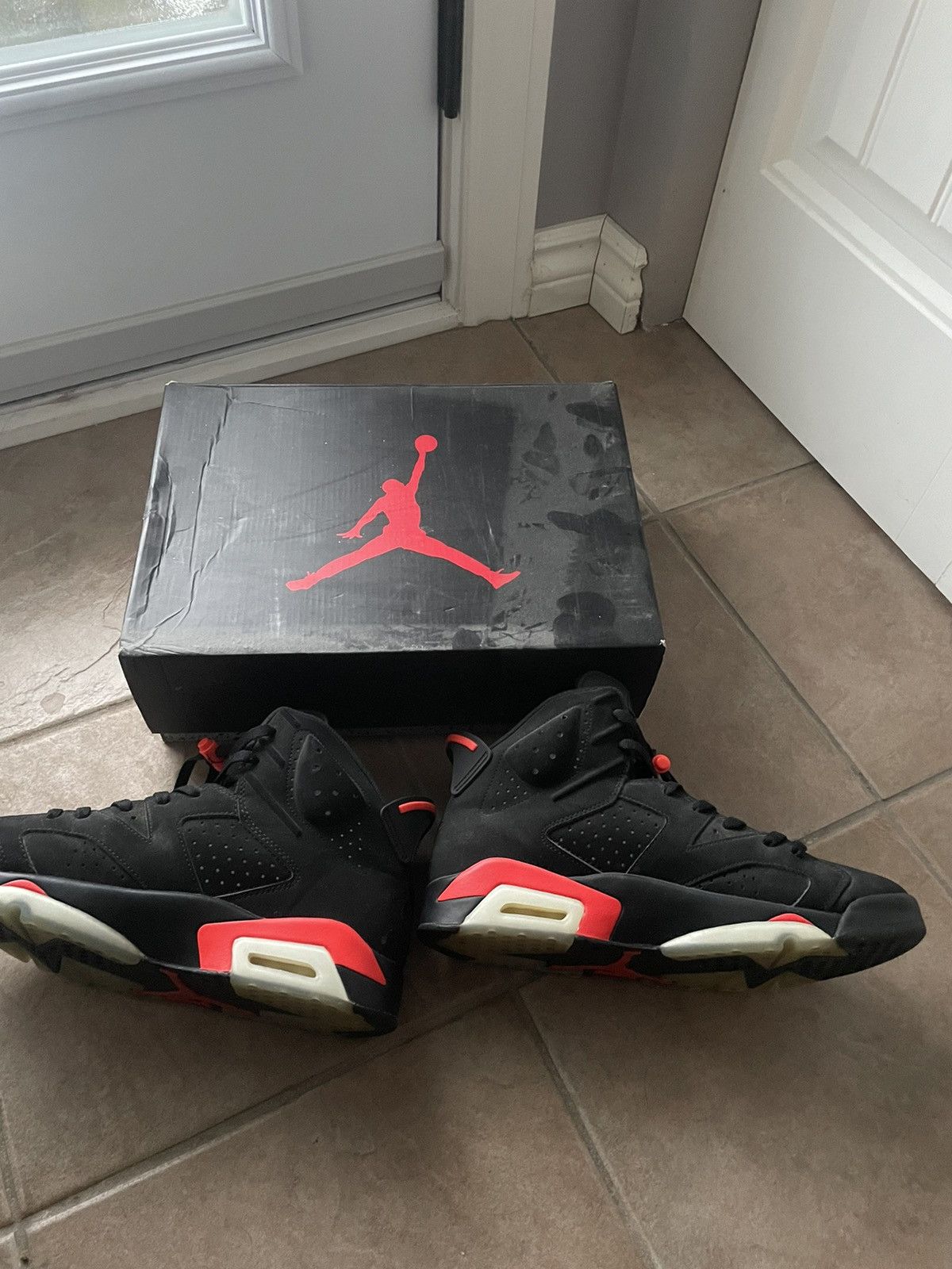 Jordan Brand Jordan 6 Retro infrared 2019 Size US 10.5 / EU 43-44 - 2 Thumbnail