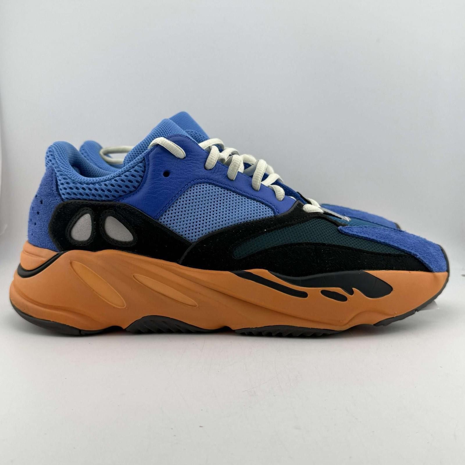 Adidas Yeezy Boost 700 Bright Blue US 10 Used with Box GZ0541 Size US 10 / EU 43 - 4 Thumbnail