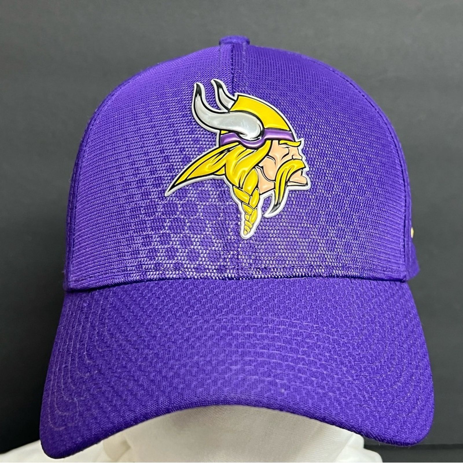 New Era Minnesota Vikings New Era 2016 Sideline 39THIRTY Flex Hat Size ONE SIZE - 1 Thumbnail