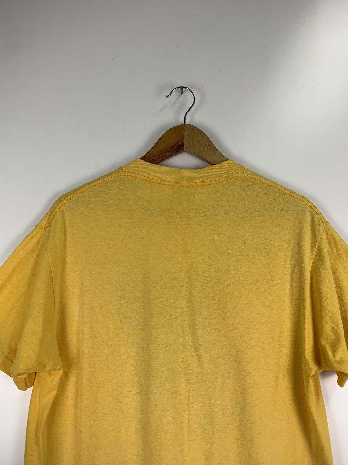 Vintage Vintage 90s Blos T-Shirt Size US M / EU 48-50 / 2 - 11 Thumbnail