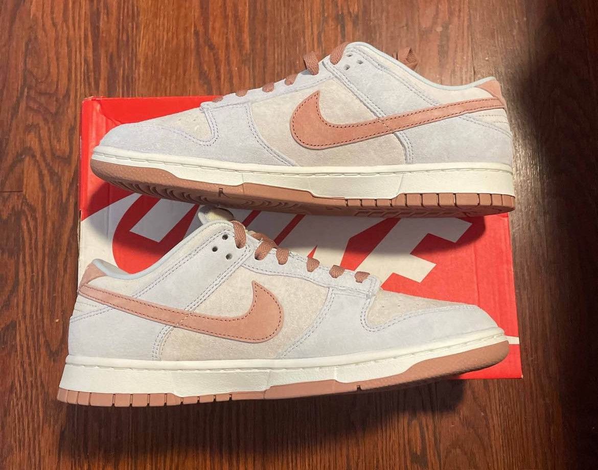 Nike 🏵Dunk Low Premium ‘Fossil Rose’🏵 2022 Size US 10.5 / EU 43-44 - 4 Thumbnail