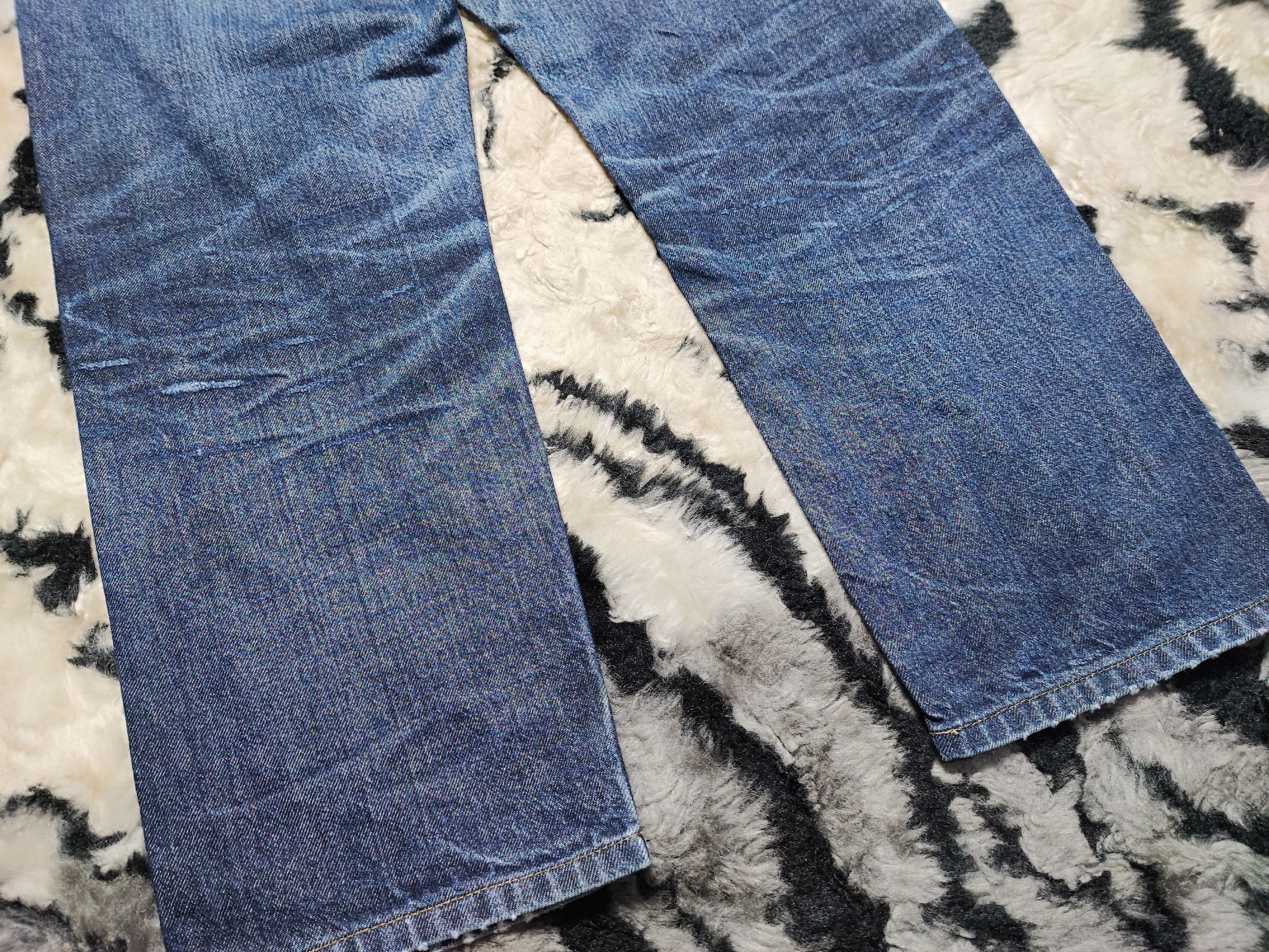 Uniqlo Selvedge Vintage y2k grunge faded blue skater baggy jeans Size US 32 / EU 48 - 13 Thumbnail