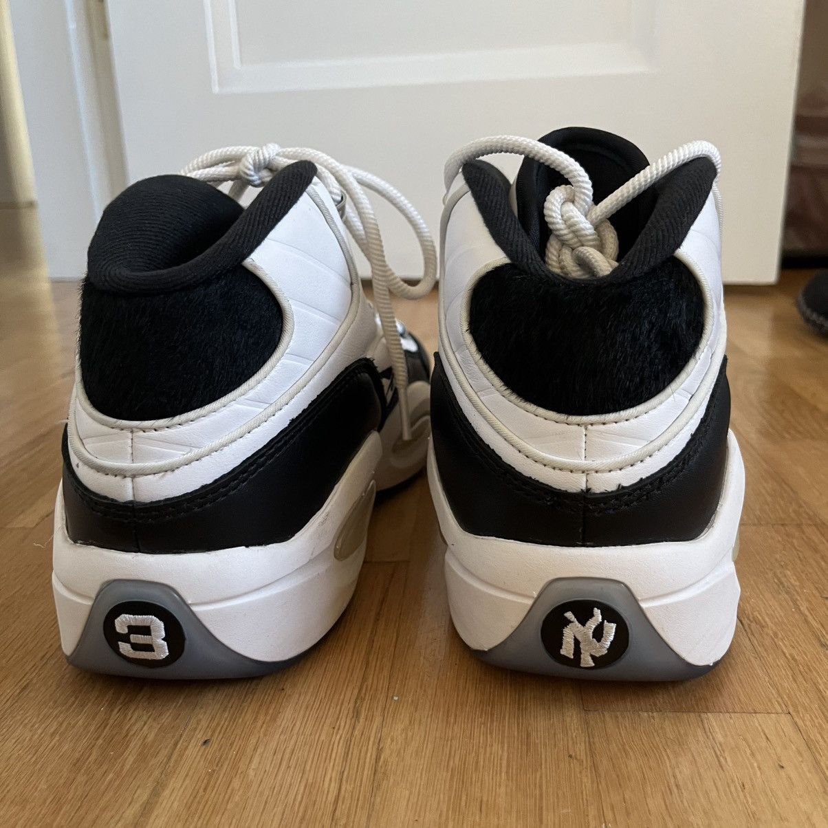 Reebok Reebok Tyrrell Winston x Question Mid 'Sneakers Size US 11 / EU 44 - 6 Thumbnail