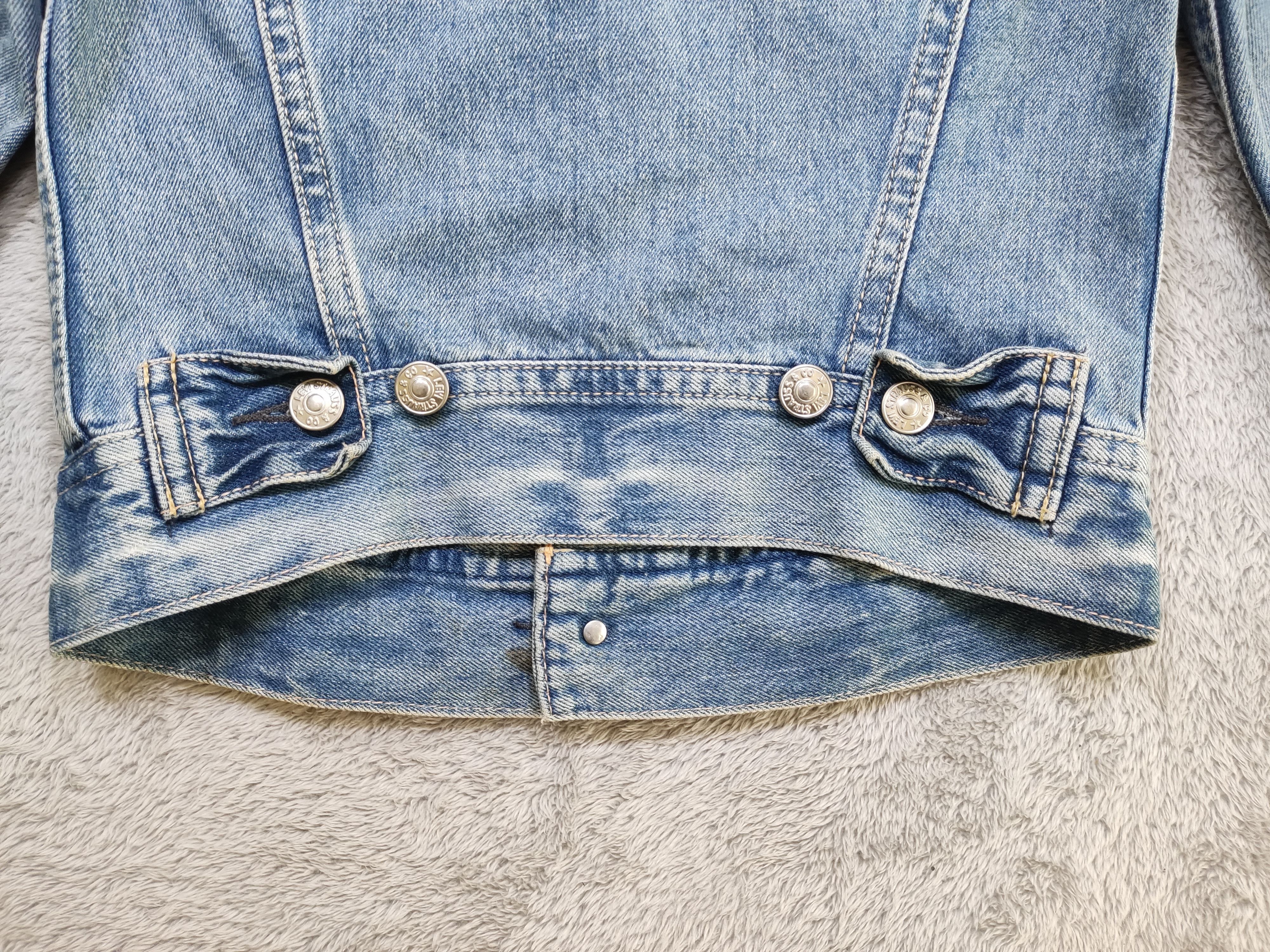 Levi's Levi’s Vintage Distressed faded Denim Trucker Jacket Size M Size M / US 6-8 / IT 42-44 - 12 Thumbnail