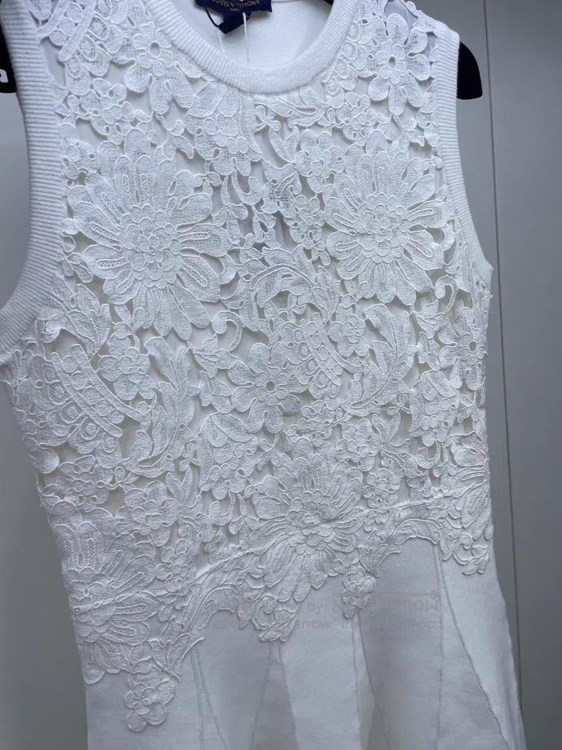 Louis Vuitton Louis Vuitton New lace patchwork dress Size S / US 4 / IT 40 - 4 Thumbnail