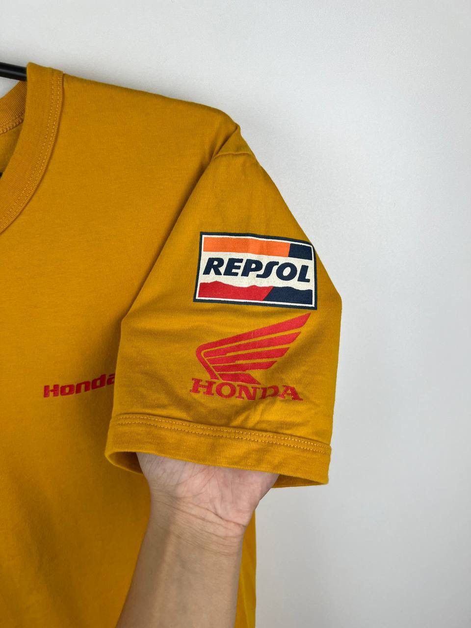 Vintage Honda Racing Gas Persol Michelin t-shirts size XL Size US XL / EU 56 / 4 - 5 Thumbnail