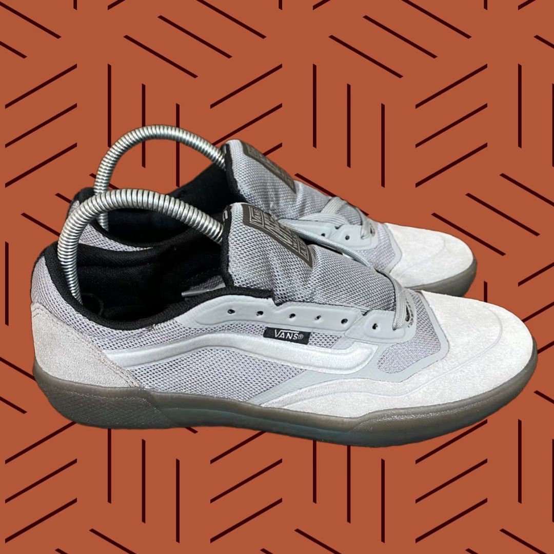 Vans VANS Ave Pro Ultimate Waffle Sneaker Mens 7 Gray Low Top Skate Shoes NEW Store Size US M / EU 48-50 / 2 - 1 Thumbnail