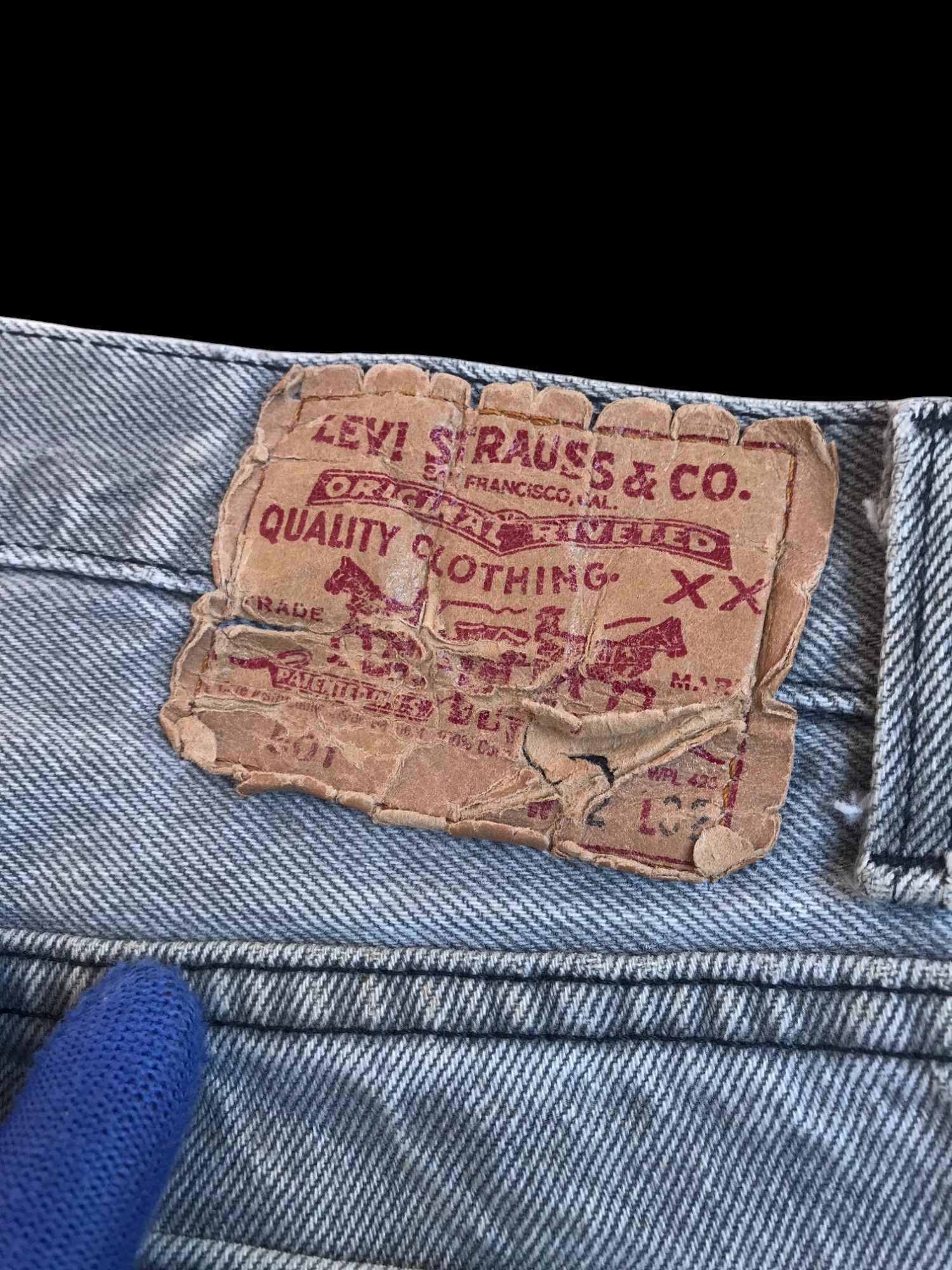 Levi's × Vintage W30x29 VINTAGE LEVIS 501 USA DIRTY DISTRESSED faded black Size US 30 / EU 46 - 11 Thumbnail
