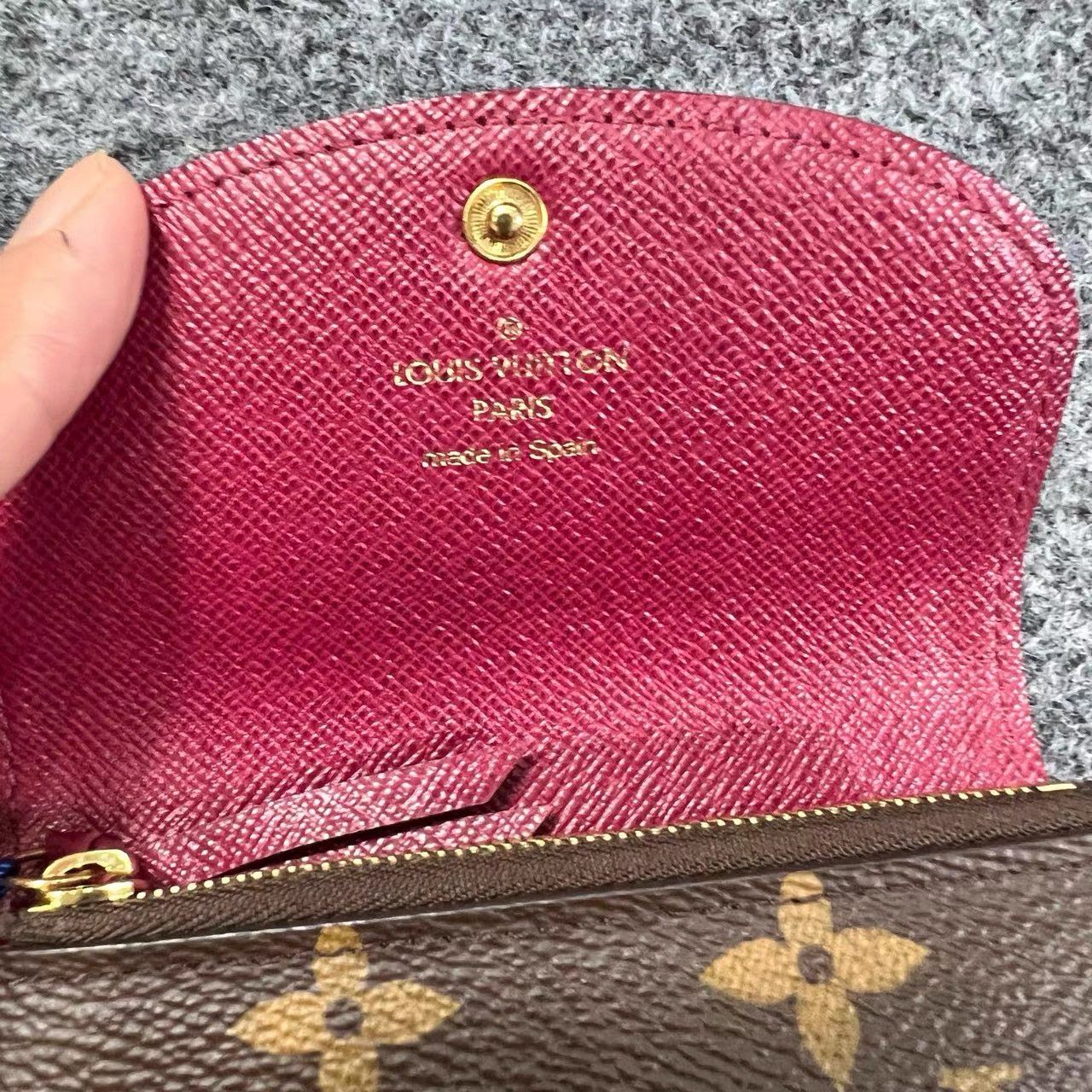 Louis Vuitton Louis Vuitton Wallet Card Holder K28 Size ONE SIZE - 6 Thumbnail