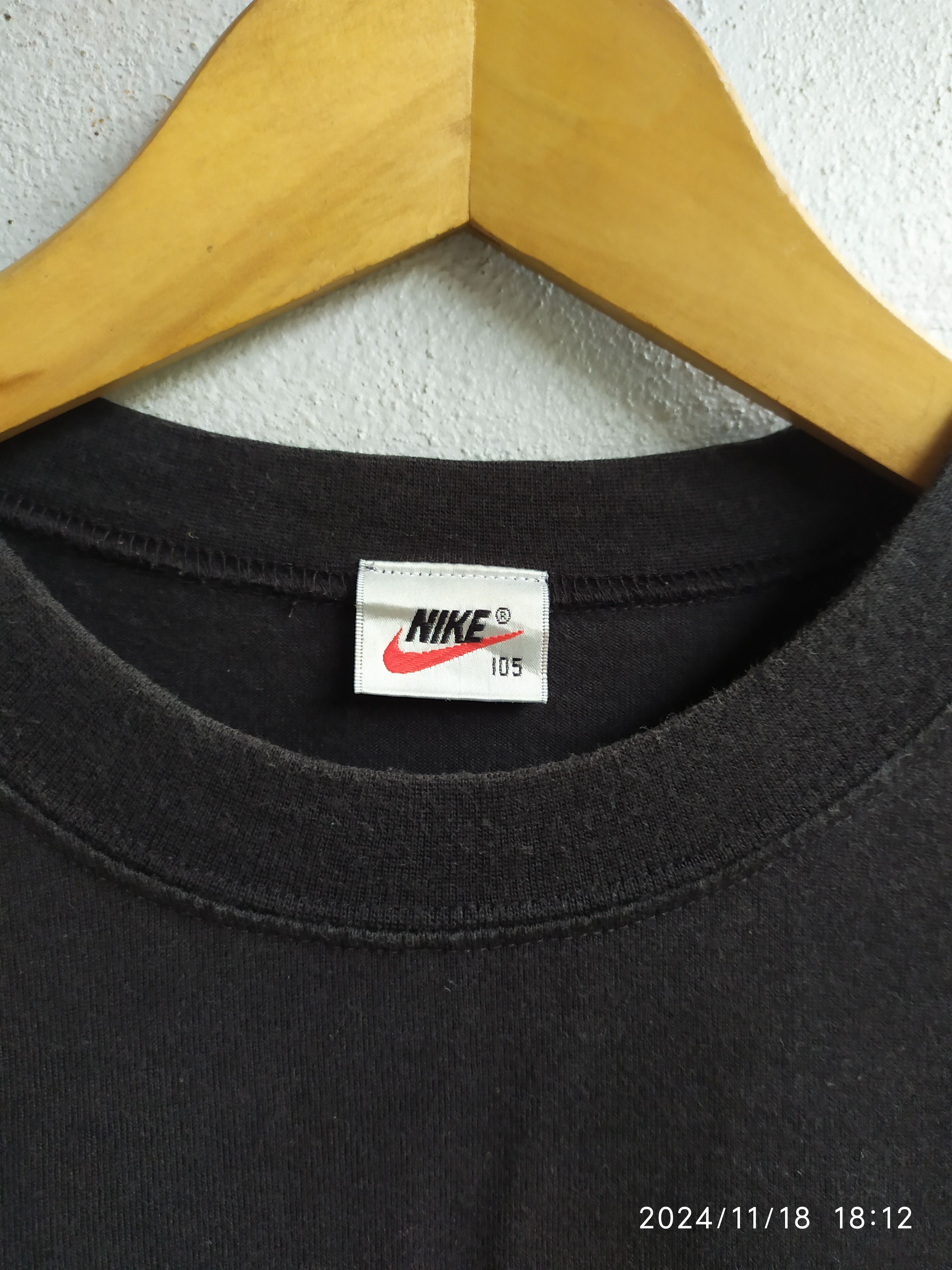 Nike × Vintage Vintage 90’s NIKE AIR LONG SLEEVE COLOUR BLACK Size US XL / EU 56 / 4 - 3 Thumbnail
