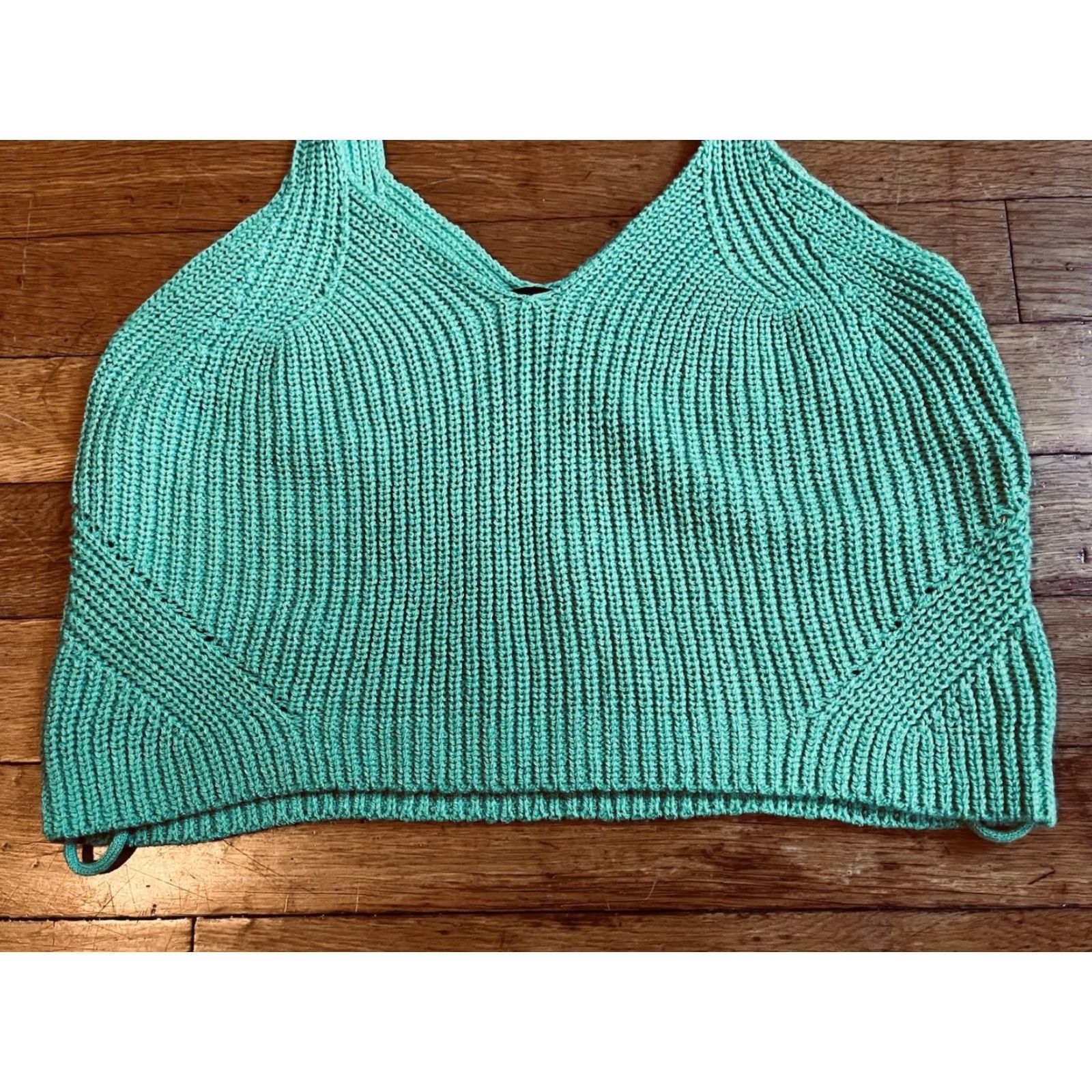 Vintage Vera Moda Knit Crop Tank Top Women’s S Green Shirt Adult Womens Tank Size S / US 4 / IT 40 - 3 Thumbnail
