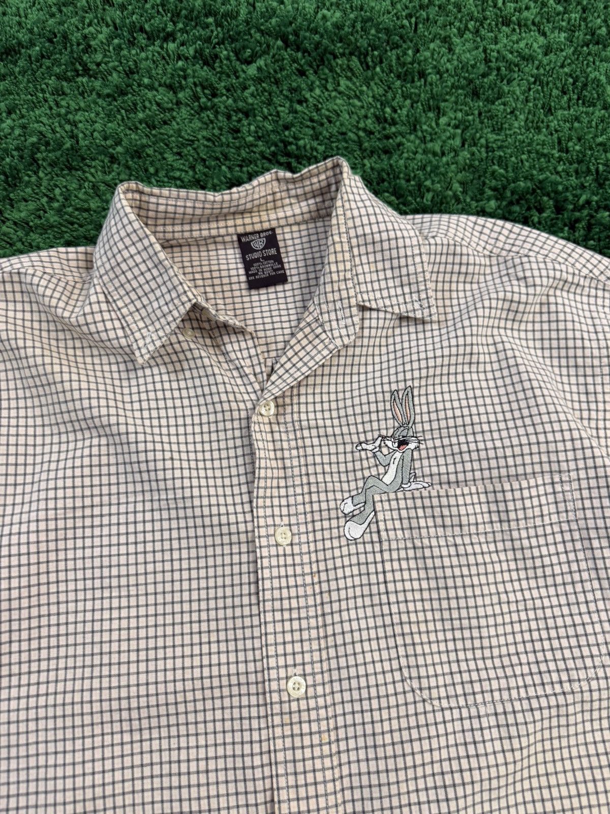 Vintage × Warner Bros RARE Warner Bros Bugs Bunny Checkered Button Down Shirt XL Size US XL / EU 56 / 4 - 3 Thumbnail