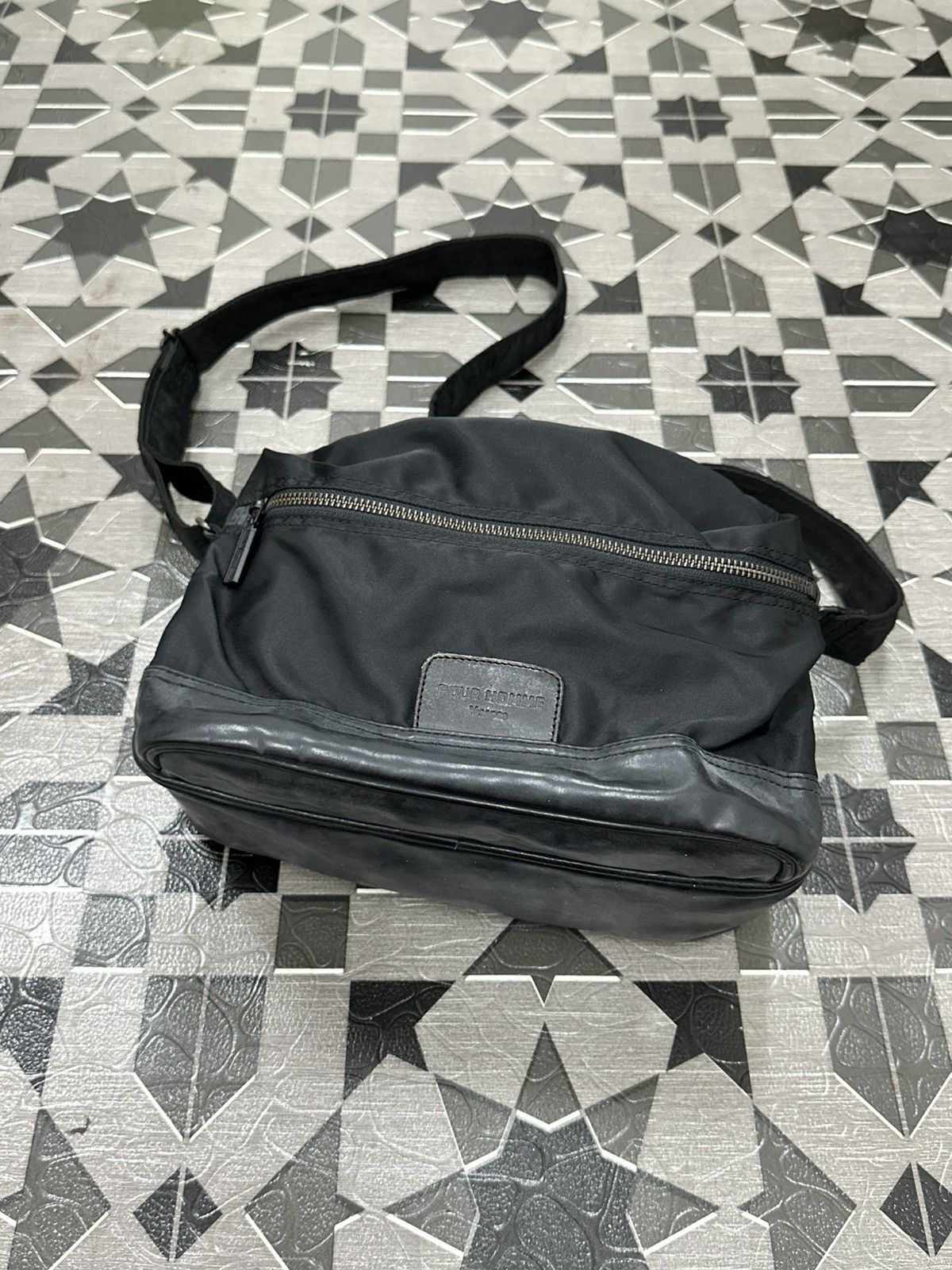 Yohji Yamamoto Ysaccs Yohji Yamamoto Pour Homme Sling Bag Size ONE SIZE - 2 Thumbnail