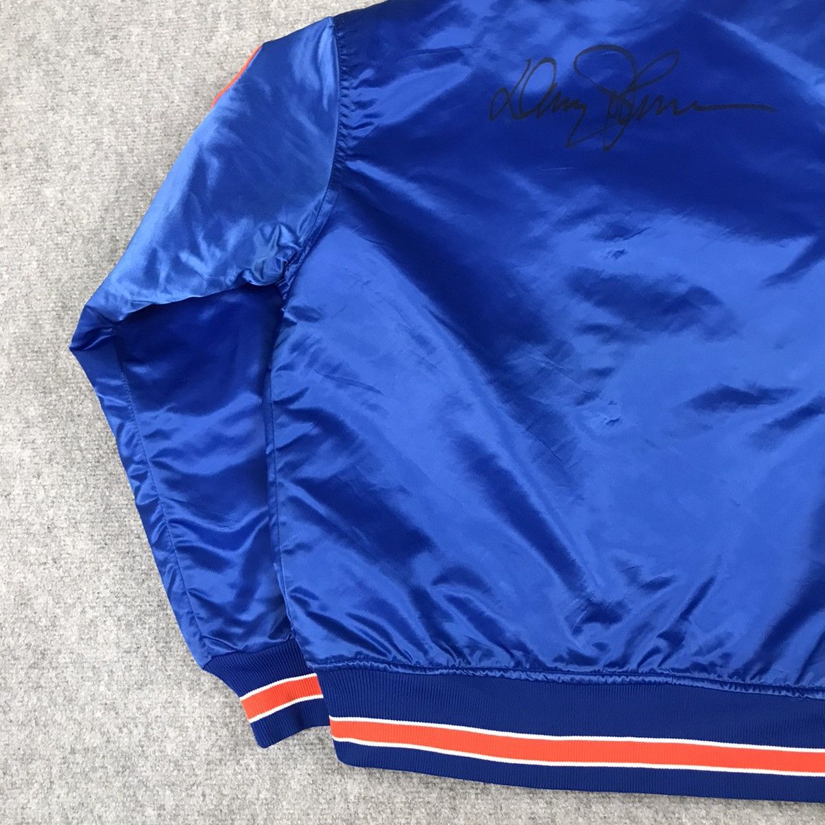 MLB × Starter × Vintage STARTER NEW YORK METS BOMBER SNAP BUTTON SIGNATURE JACKET Size US S / EU 44-46 / 1 - 12 Thumbnail