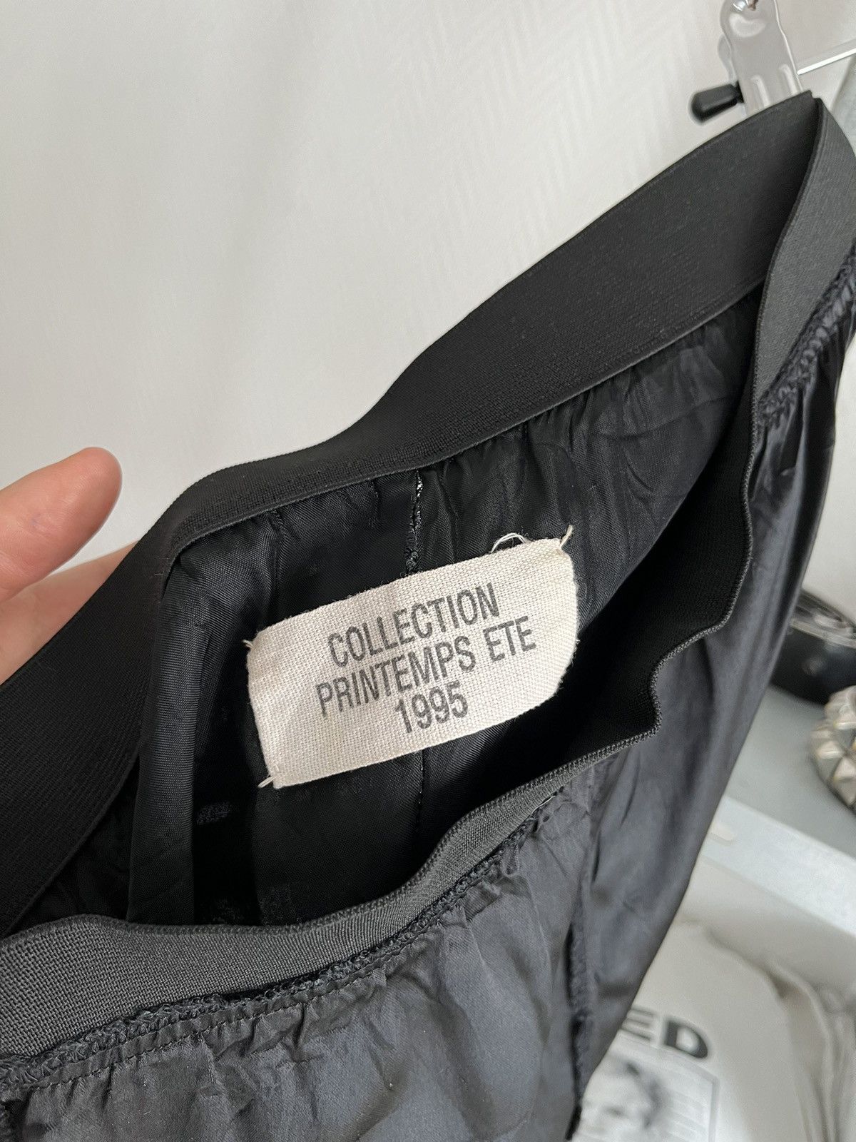 Maison Margiela SS1995 Inside Out Permanently Creased Lining Skirt Size 27" / US 4 / IT 40 - 6 Thumbnail