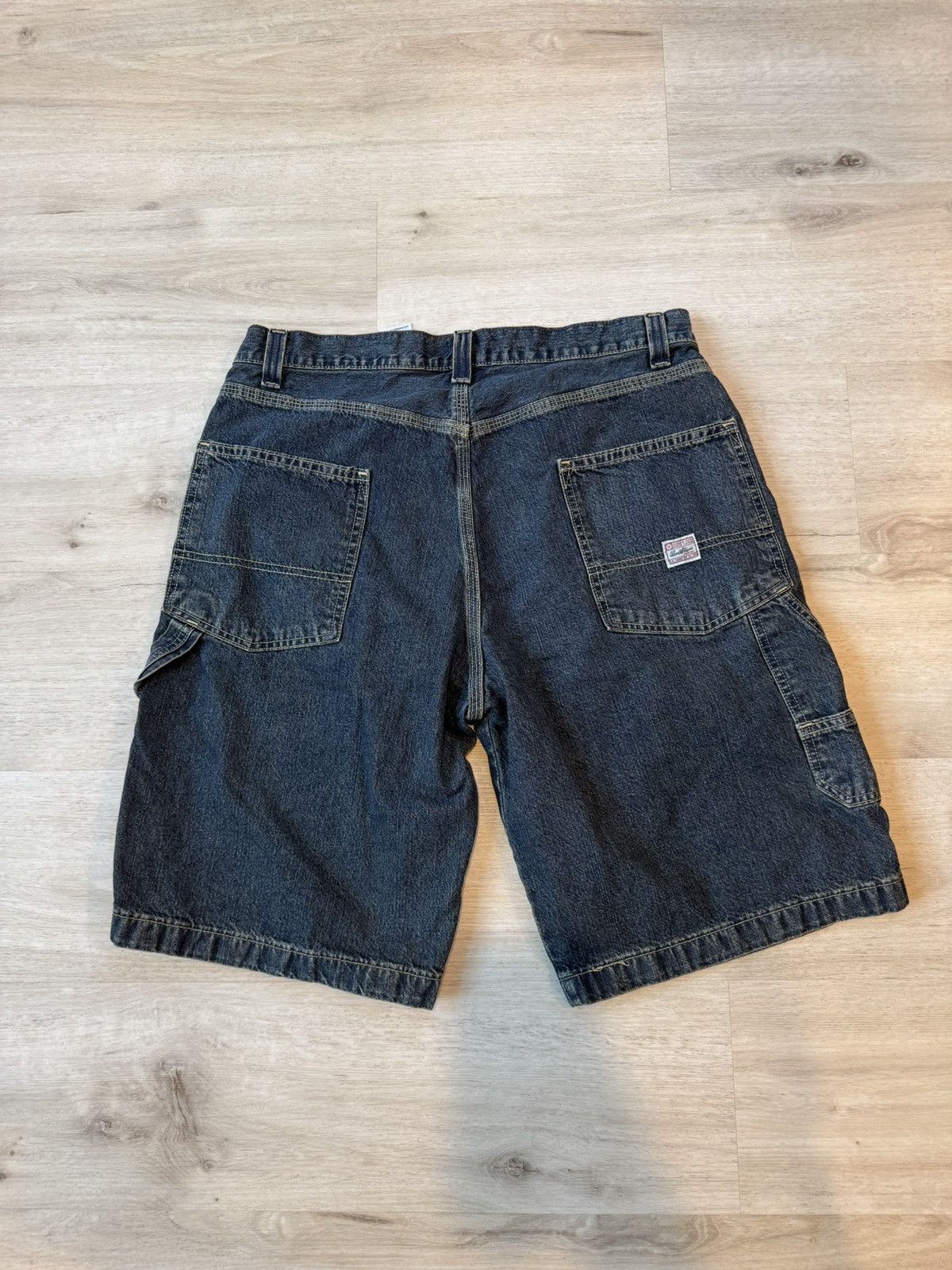 Levi's Levis Denim Carpenter Shorts. Size 36 Size US 36 / EU 52 - 4 Thumbnail
