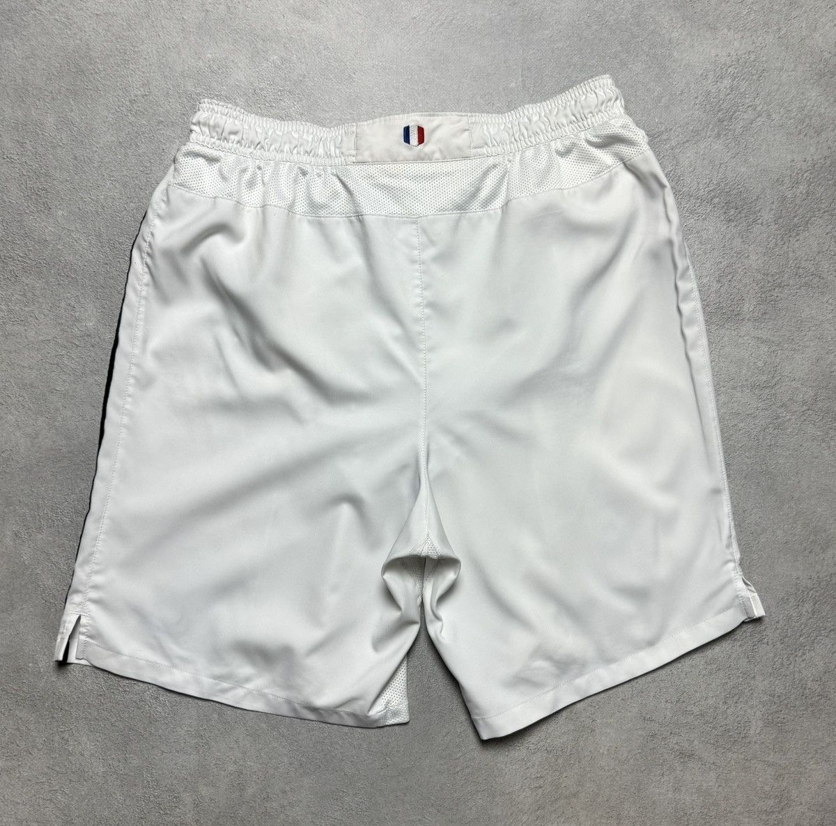 Nike France 2011 2012 Home Football Soccer Shorts Nike Size US 34 / EU 50 - 2 Thumbnail