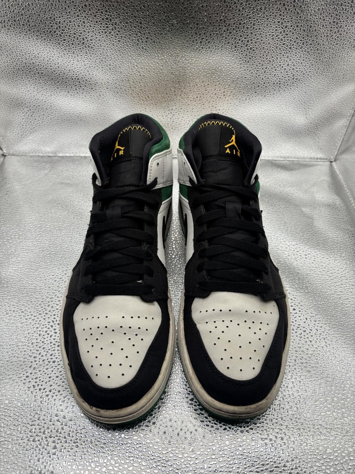 Jordan Brand Air Jordan 1 mid Oakland Size US 9.5 / EU 42-43 - 2 Thumbnail
